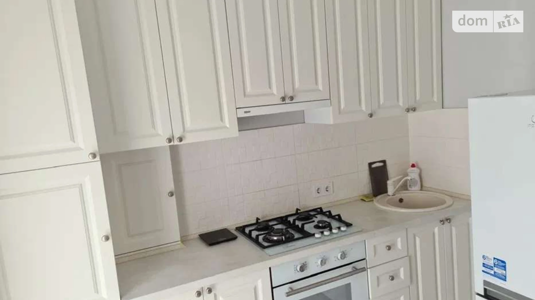 Продается 1-комнатная квартира 30 кв. м в Софиевской Борщаговке, ул. Соборная, 103/10 - фото 2