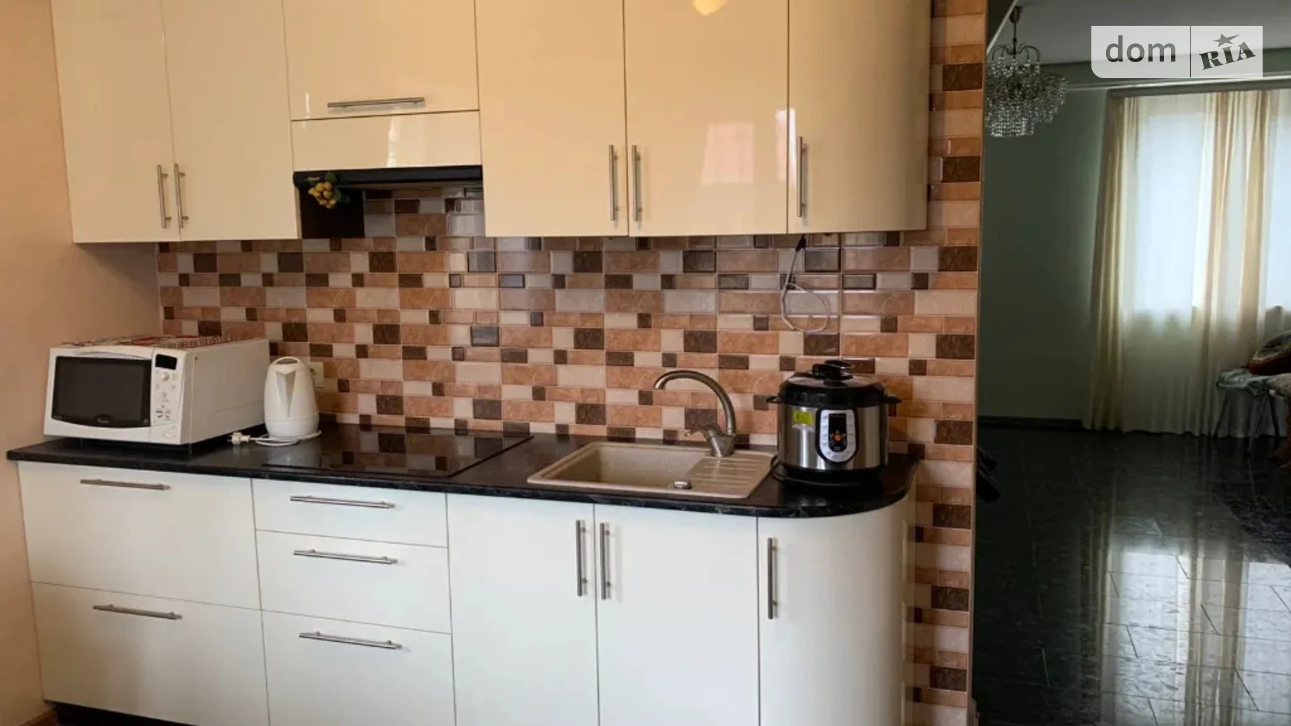 Продается дом на 2 этажа 108 кв. м с участком, цена: 90000 $ - фото 3