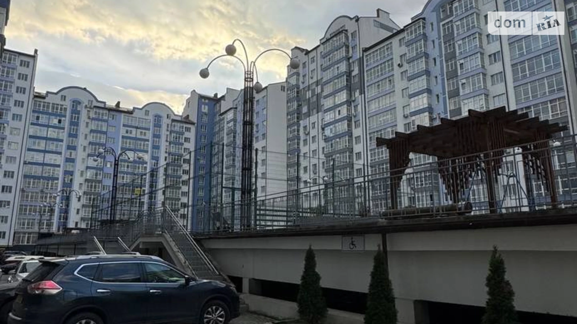 Продается 2-комнатная квартира 89.3 кв. м в Ивано-Франковске, ул. Высочана Семена, 18 - фото 5