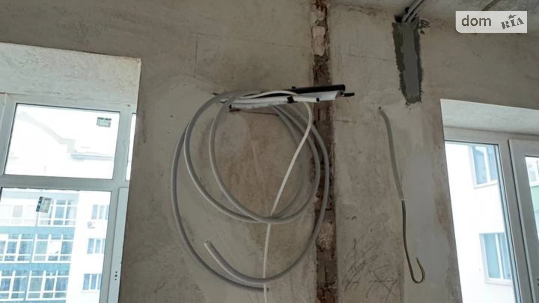 Продается 2-комнатная квартира 89.3 кв. м в Ивано-Франковске, ул. Высочана Семена, 18 - фото 3