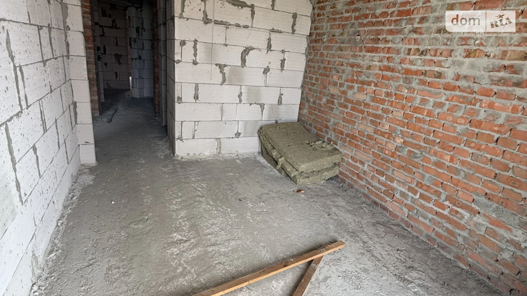 1-комнатная квартира 42 кв. м в Тернополе, ул. Владимира Великого - фото 3