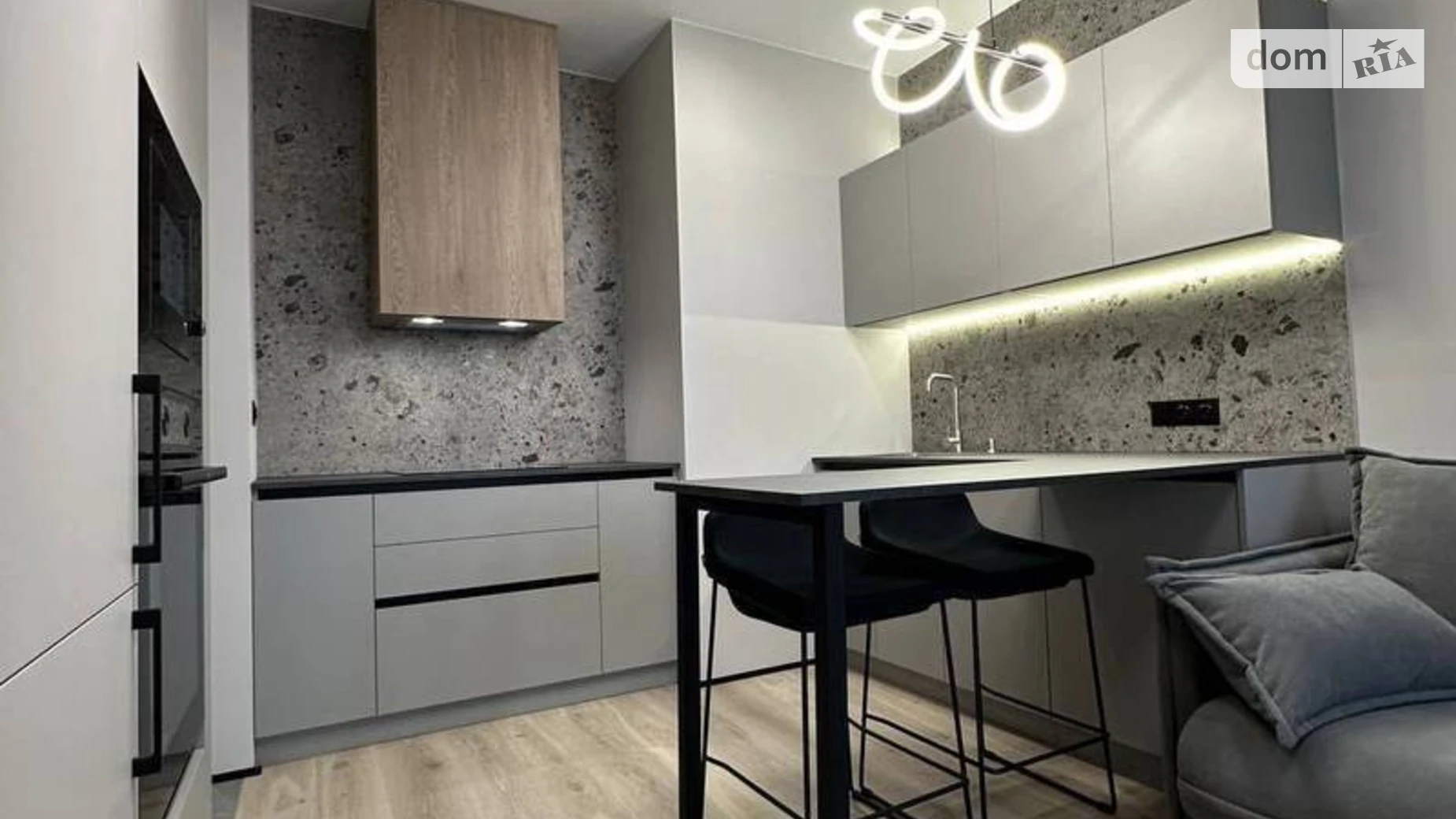 Продается 1-комнатная квартира 45 кв. м в Одессе, пер. Курортный, 2/4 - фото 2