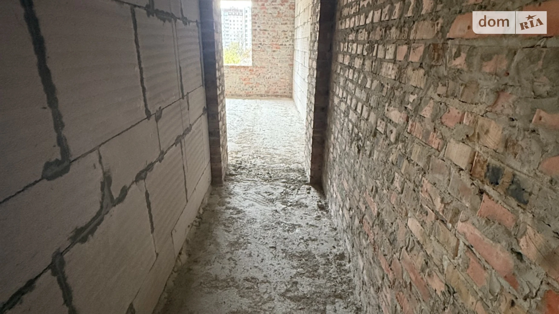 2-комнатная квартира 68 кв. м в Тернополе, ул. Владимира Великого - фото 4