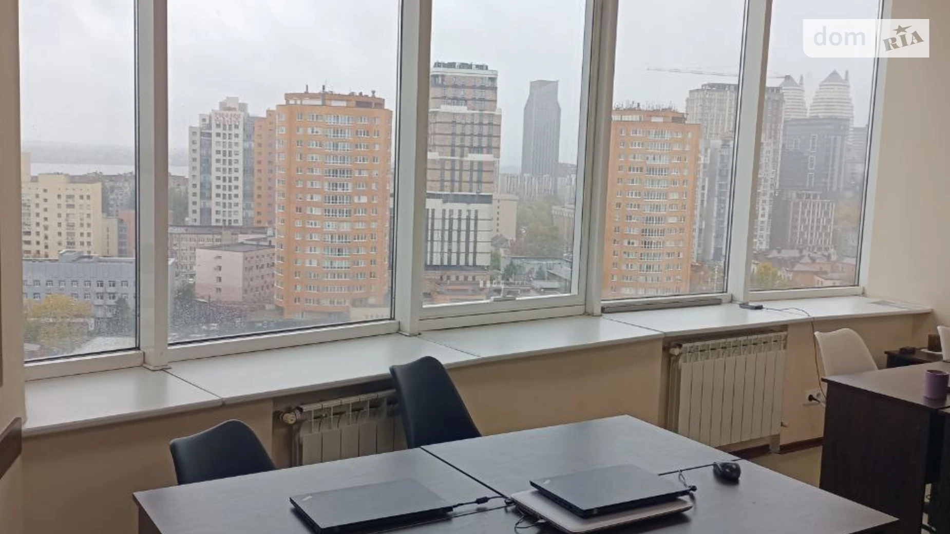 Сдается в аренду офис 70 кв. м в бизнес-центре, цена: 16000 грн - фото 2