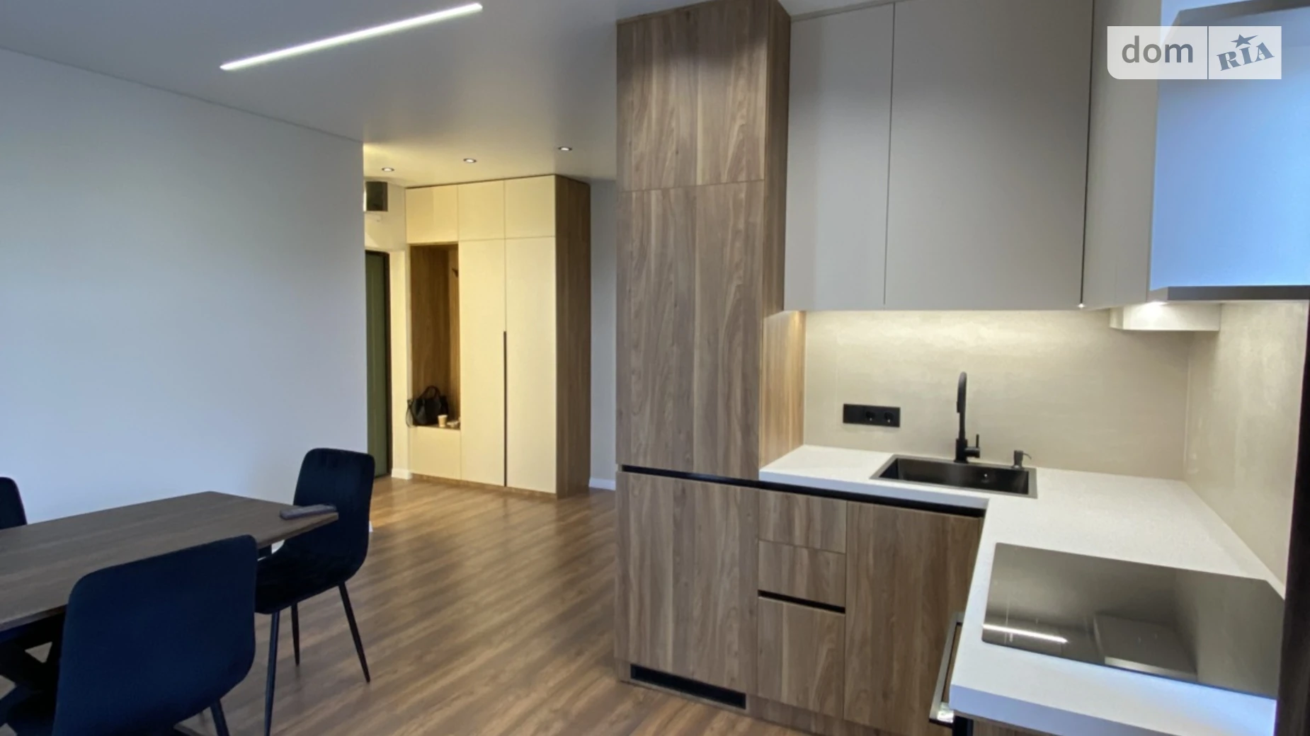 Продается 1-комнатная квартира 38 кв. м в Ужгороде, цена: 70300 $ - фото 3