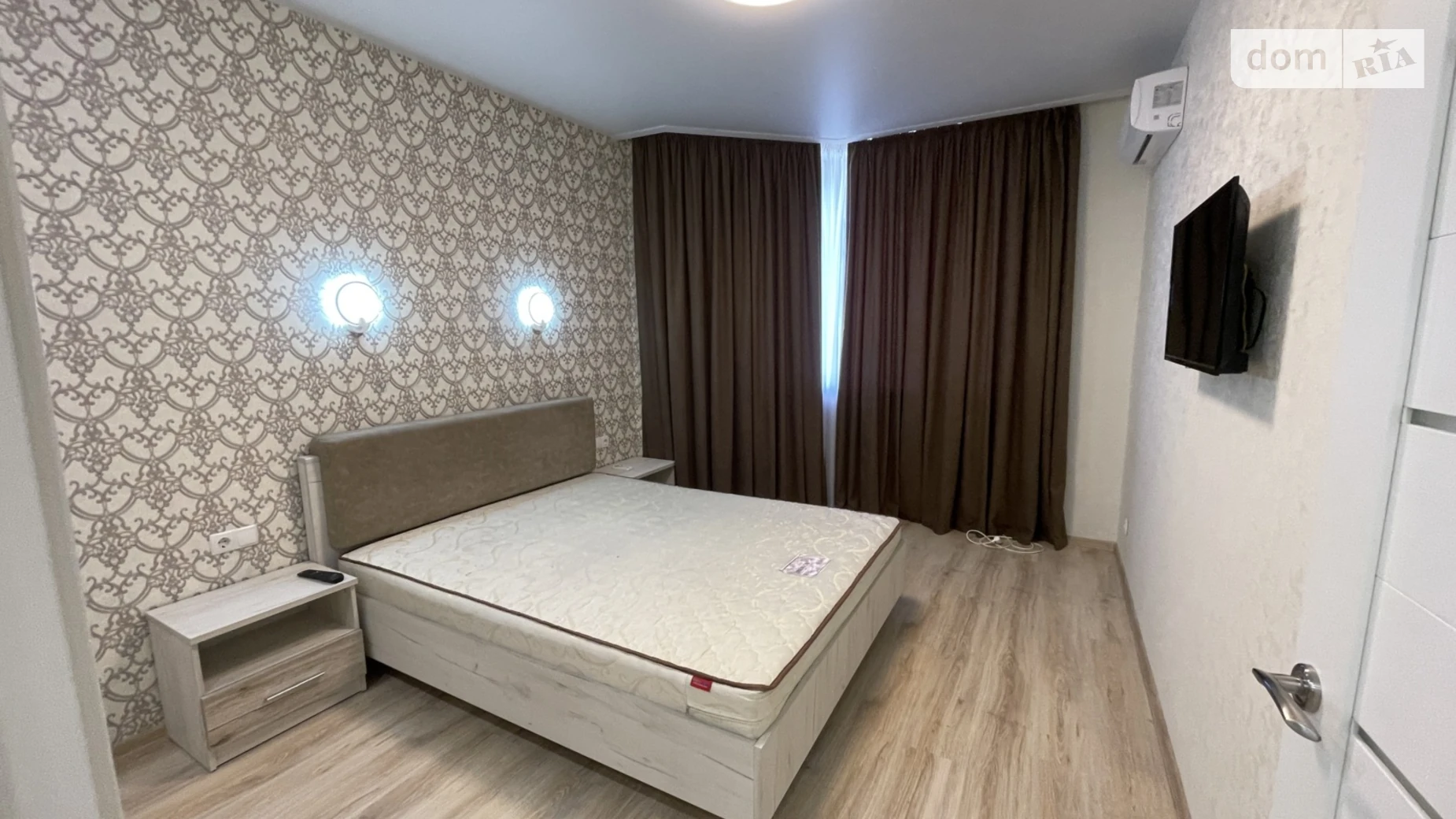 Продается 1-комнатная квартира 41 кв. м в Софиевской Борщаговке, ул. Молодёжная, 3 - фото 2