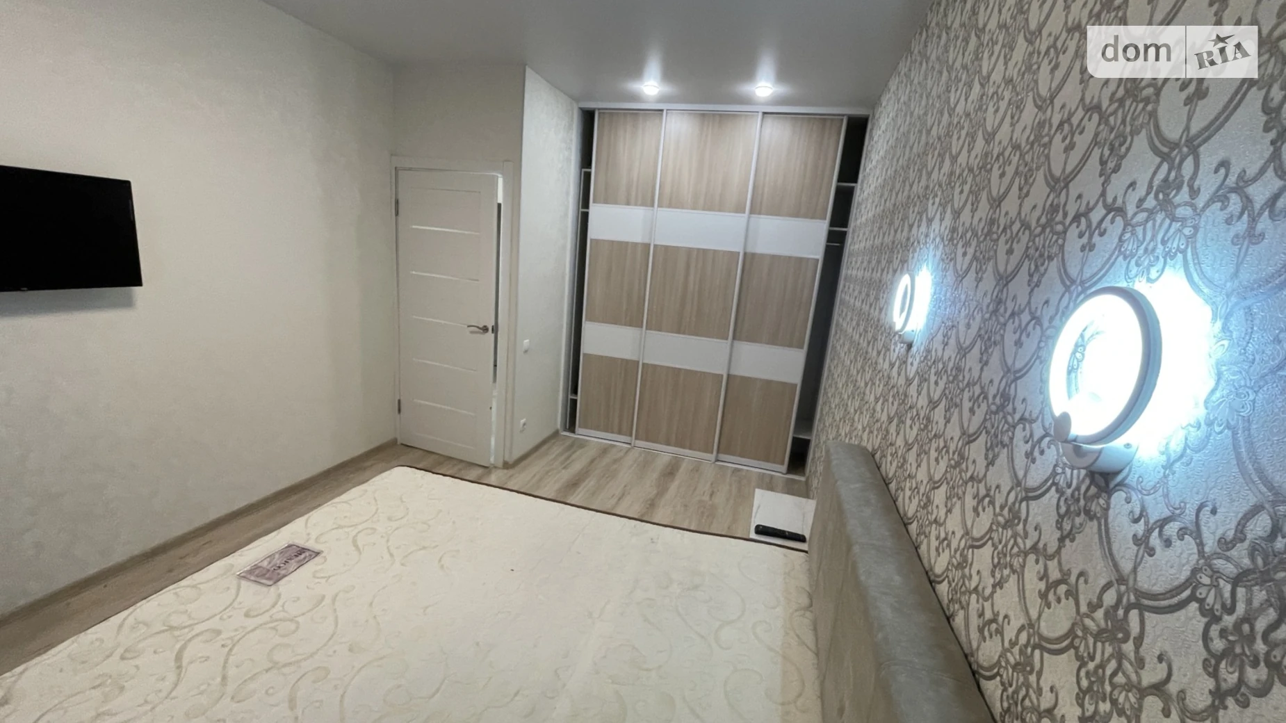 Продается 1-комнатная квартира 41 кв. м в Софиевской Борщаговке, ул. Молодёжная, 3 - фото 4