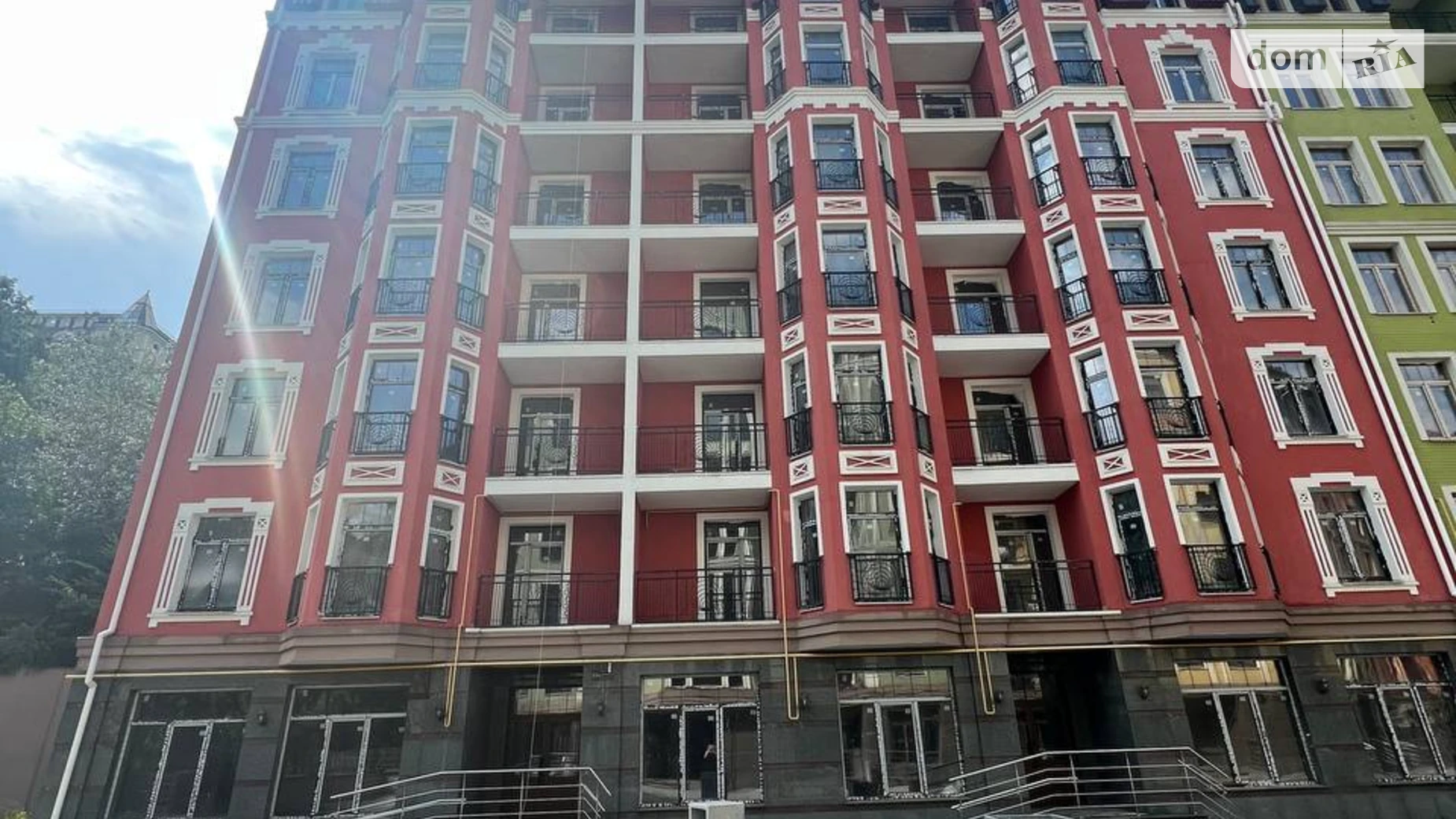 Продается 3-комнатная квартира 103 кв. м в Киеве, ул. Дегтярная, 22А - фото 2