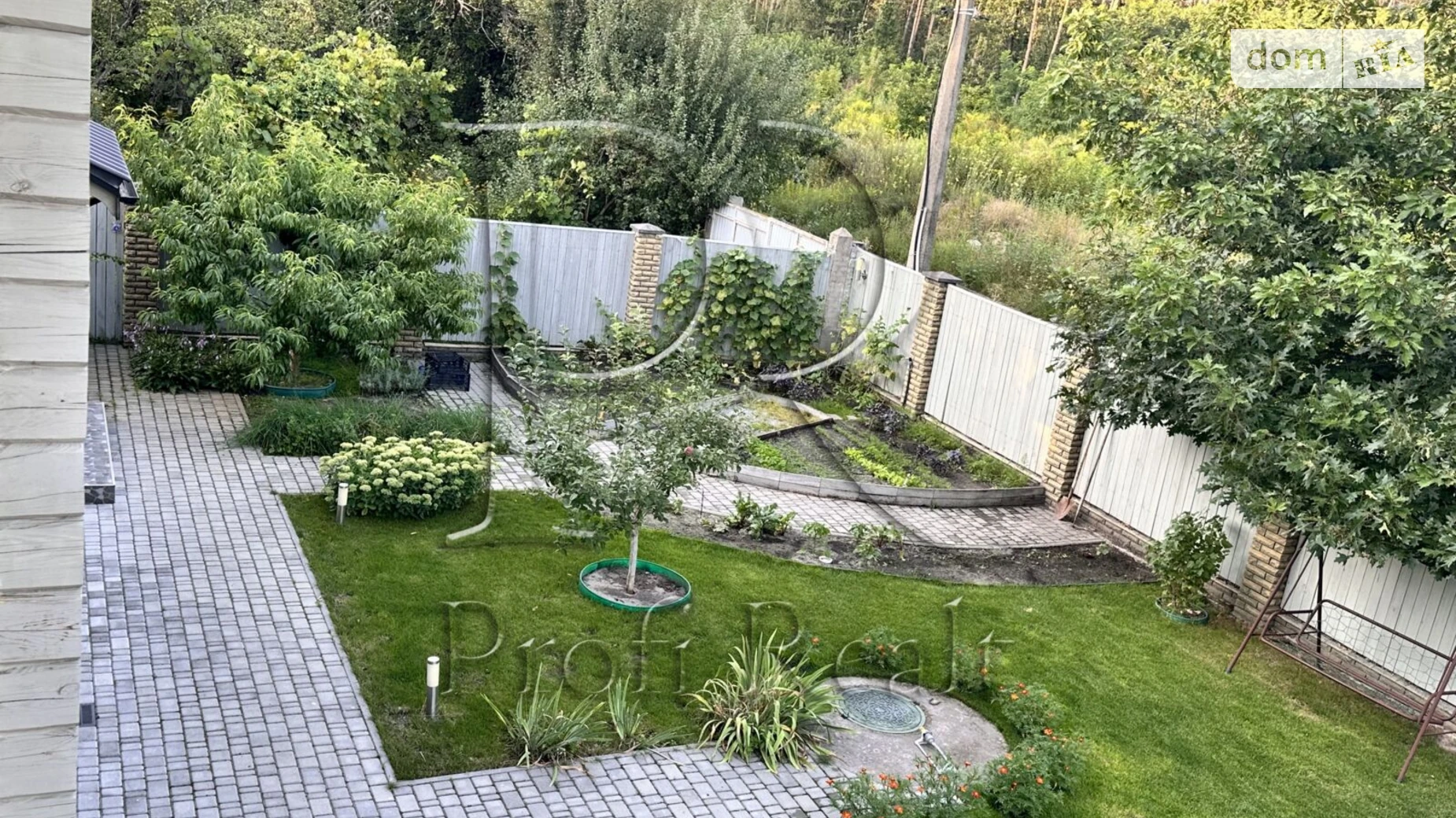 Продается дом на 2 этажа 141.2 кв. м с подвалом, цена: 194000 € - фото 3