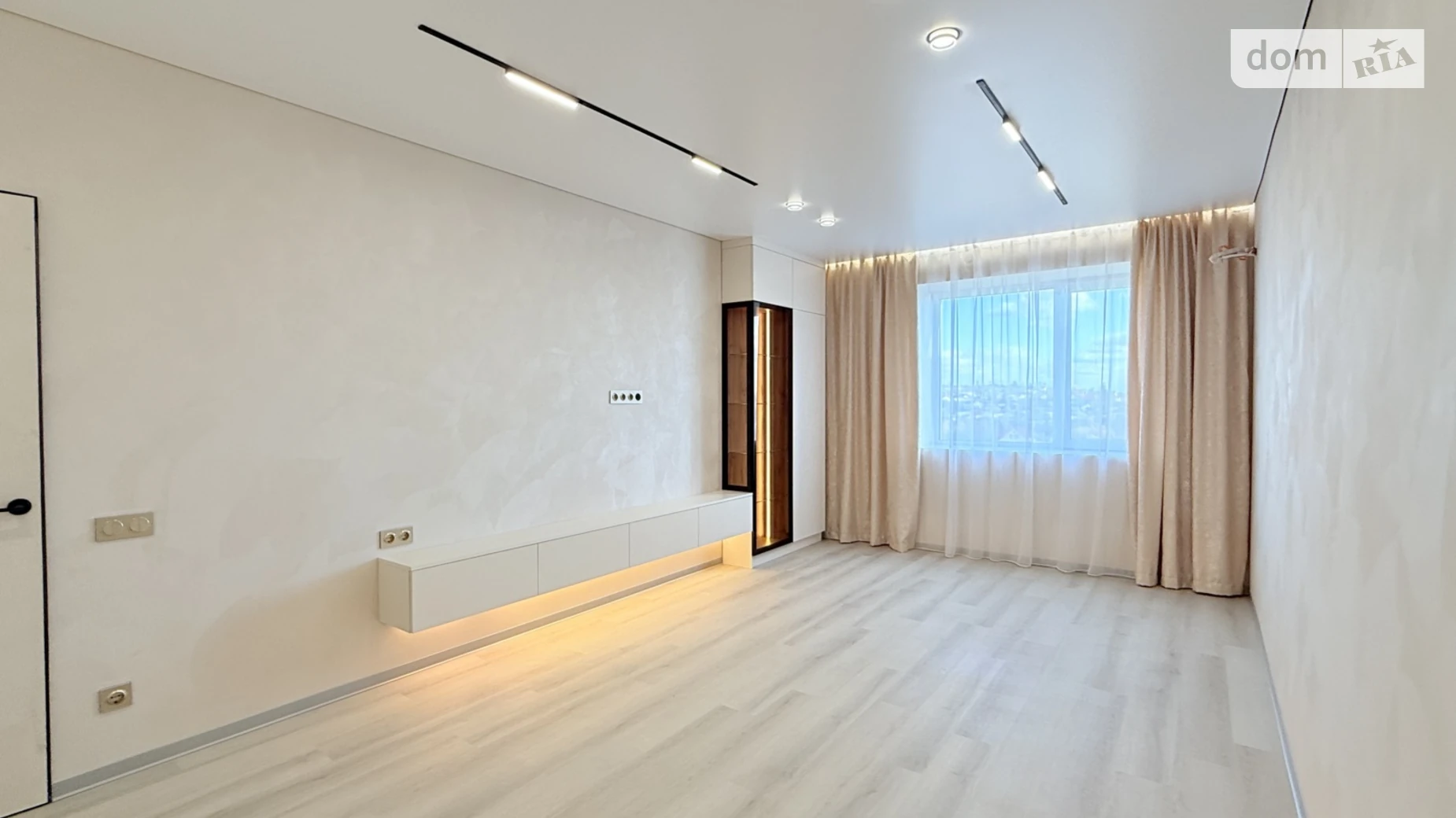 Продается 2-комнатная квартира 71 кв. м в, цена: 87000 $ - фото 2