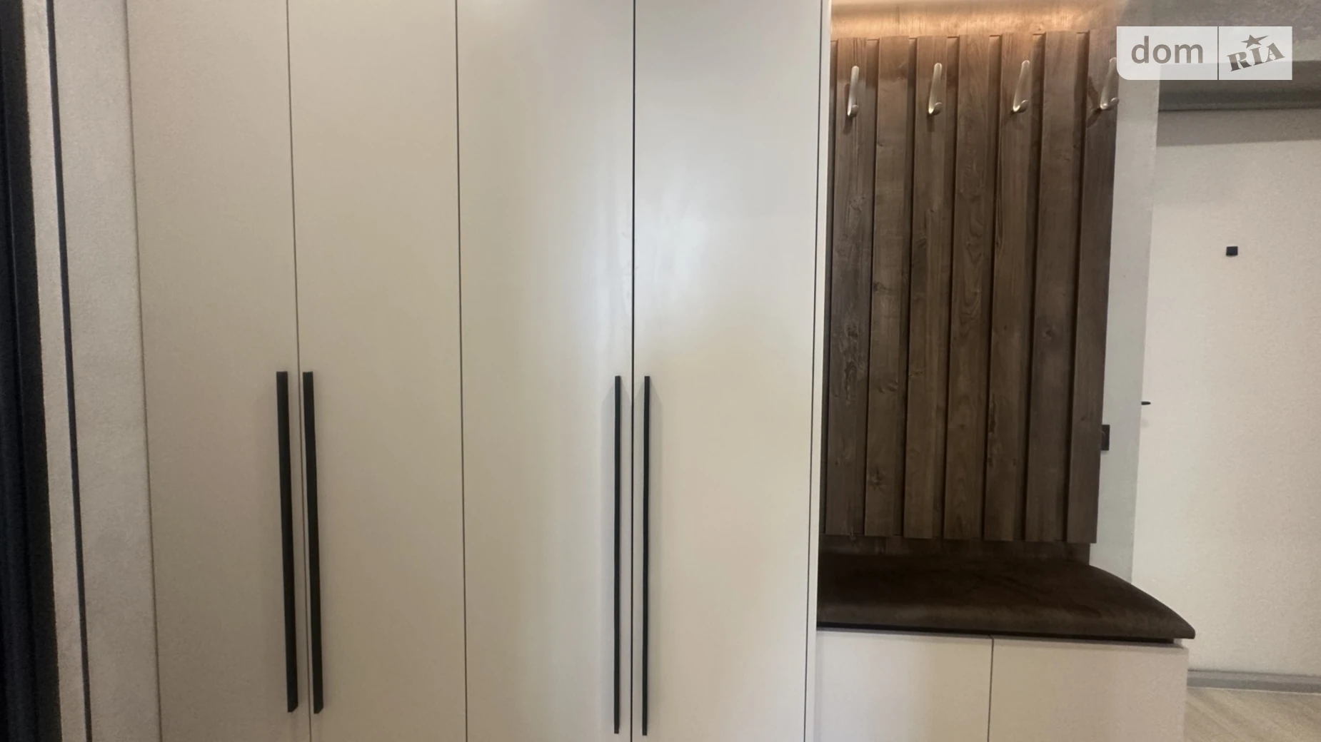 Продается 2-комнатная квартира 70 кв. м в Хмельницком, ул. Винницкая, 1/8Б - фото 2