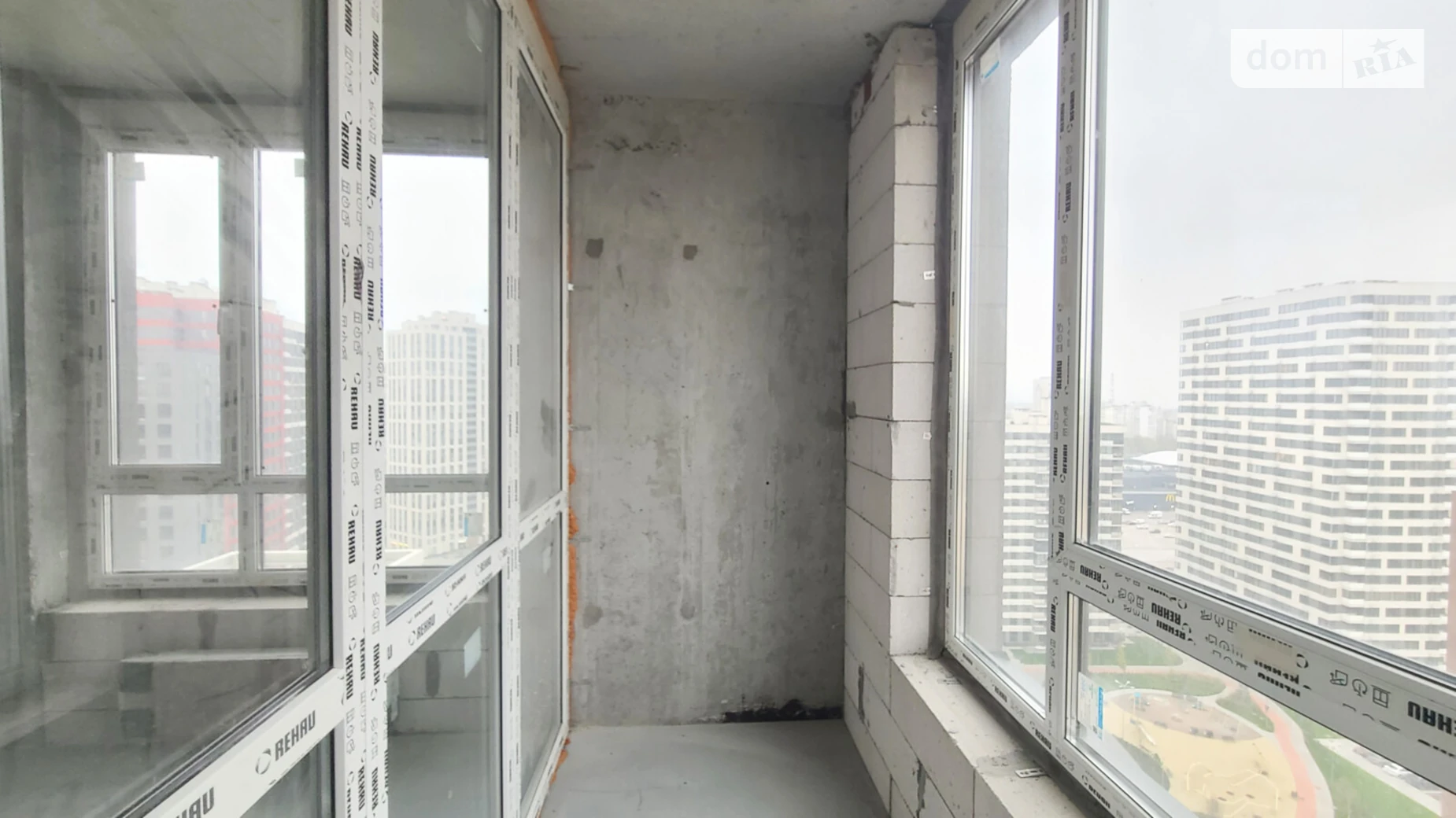 Продается 2-комнатная квартира 68.5 кв. м в Киеве, ул. Всеволода Змиенко, 30 - фото 4