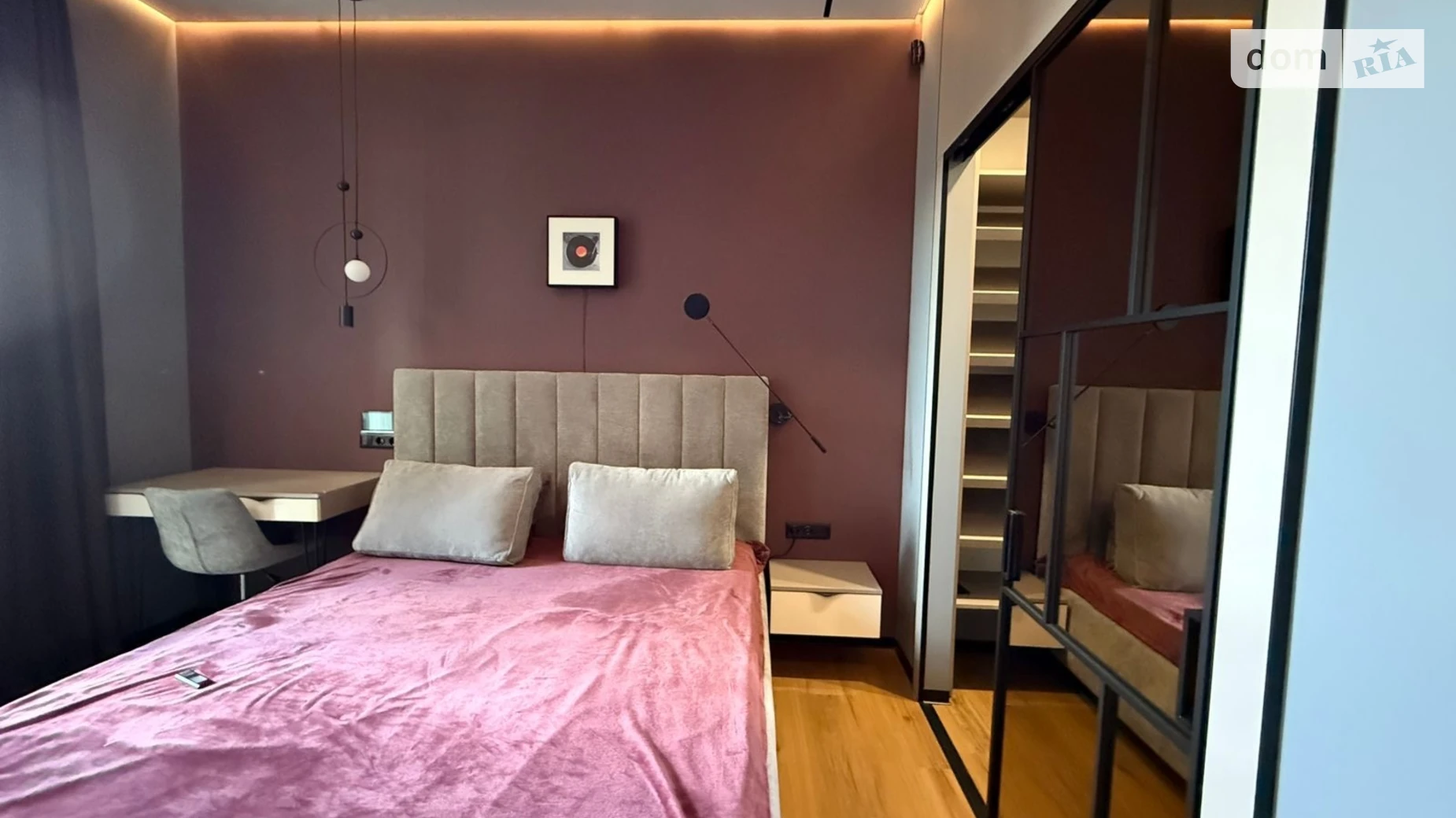 Сдается в аренду 1-комнатная квартира 36 кв. м в Ужгороде, ул. Живописная, 8 - фото 2