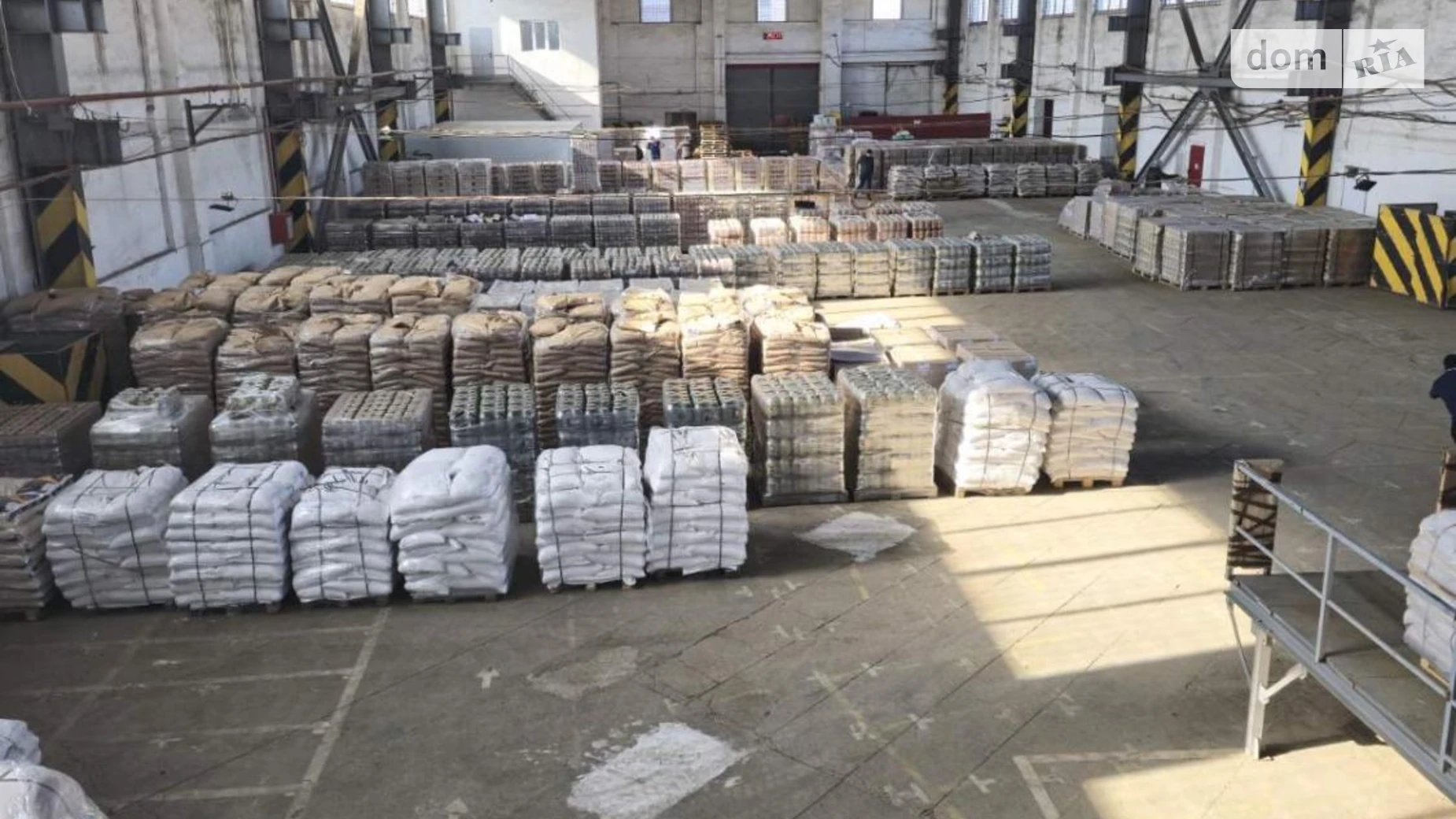 Сдается в аренду помещения свободного назначения 2000 кв. м в 1-этажном здании, цена: 250000 грн - фото 3