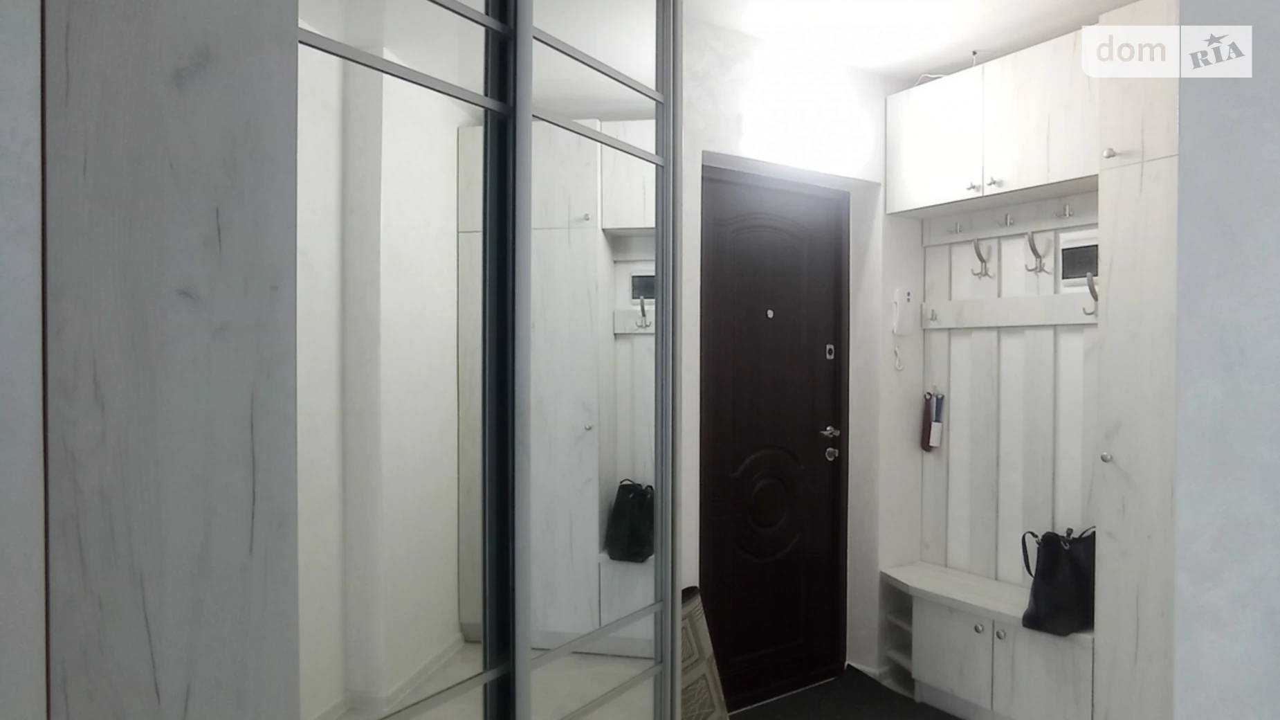 1-комнатная квартира 48 кв. м в Тернополе, ул. Троллейбусная - фото 5