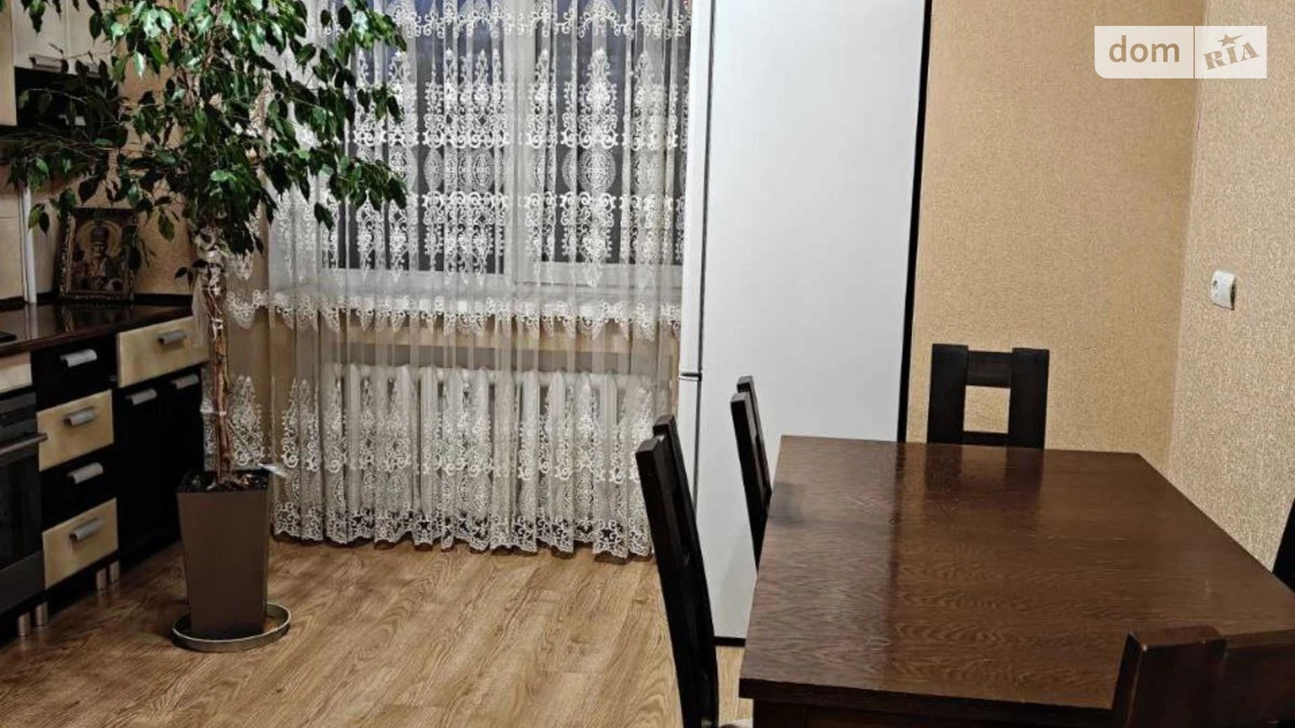 Продается 1-комнатная квартира 48 кв. м в Одессе, ул. Академика Заболотного, 58 - фото 3