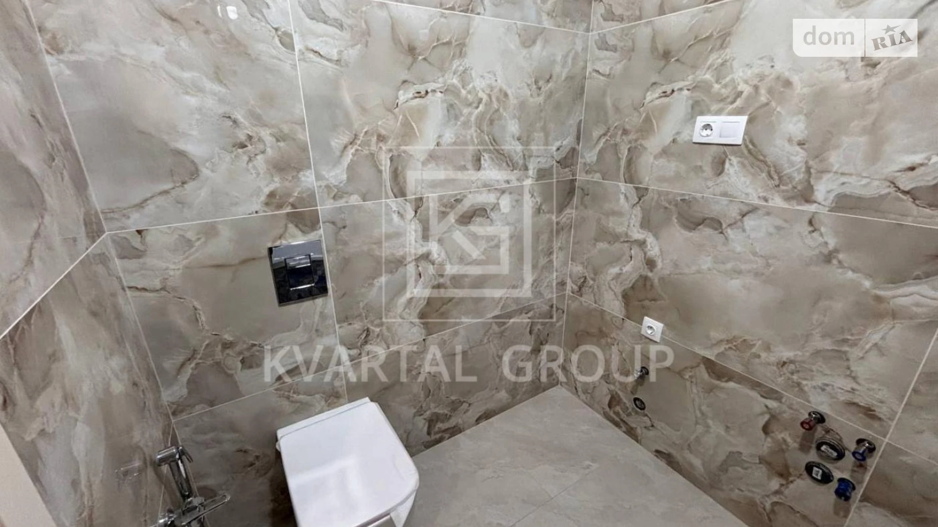 Продается 2-комнатная квартира 55 кв. м в Буче, ул. Ивана Кожедуба, 2 - фото 3