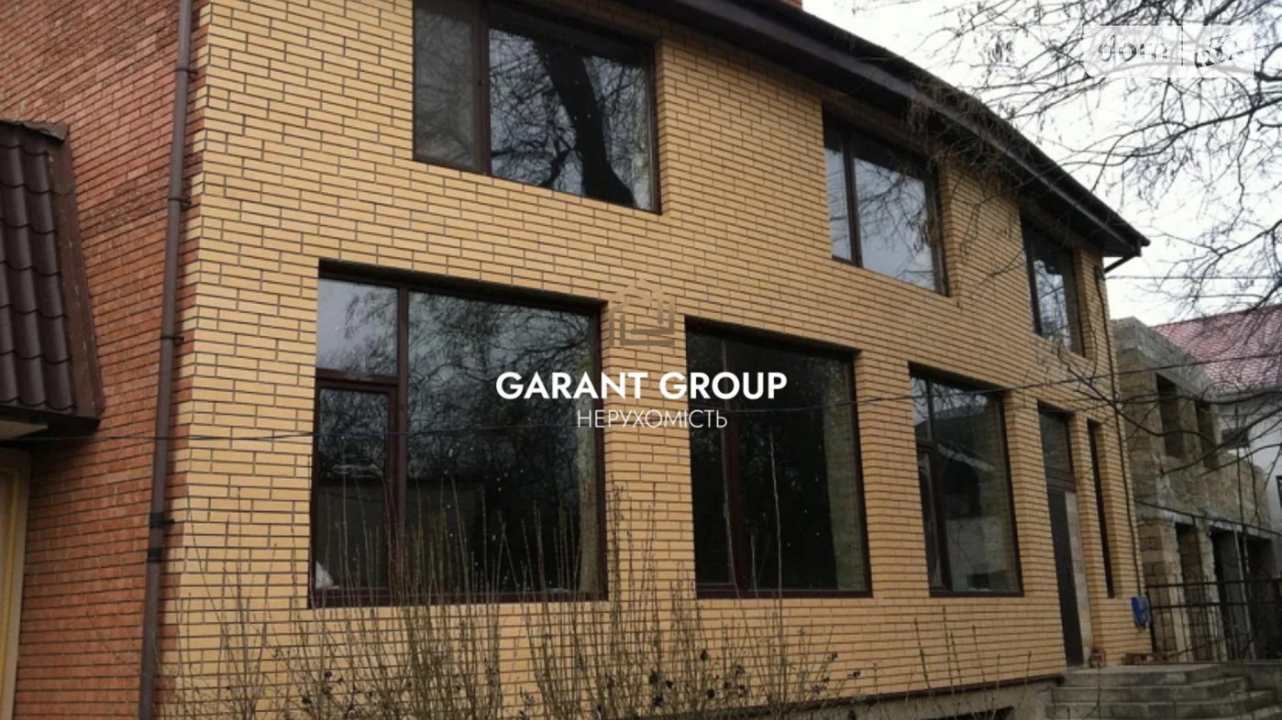 Продается дом на 2 этажа 248 кв. м с верандой, цена: 210000 $ - фото 2