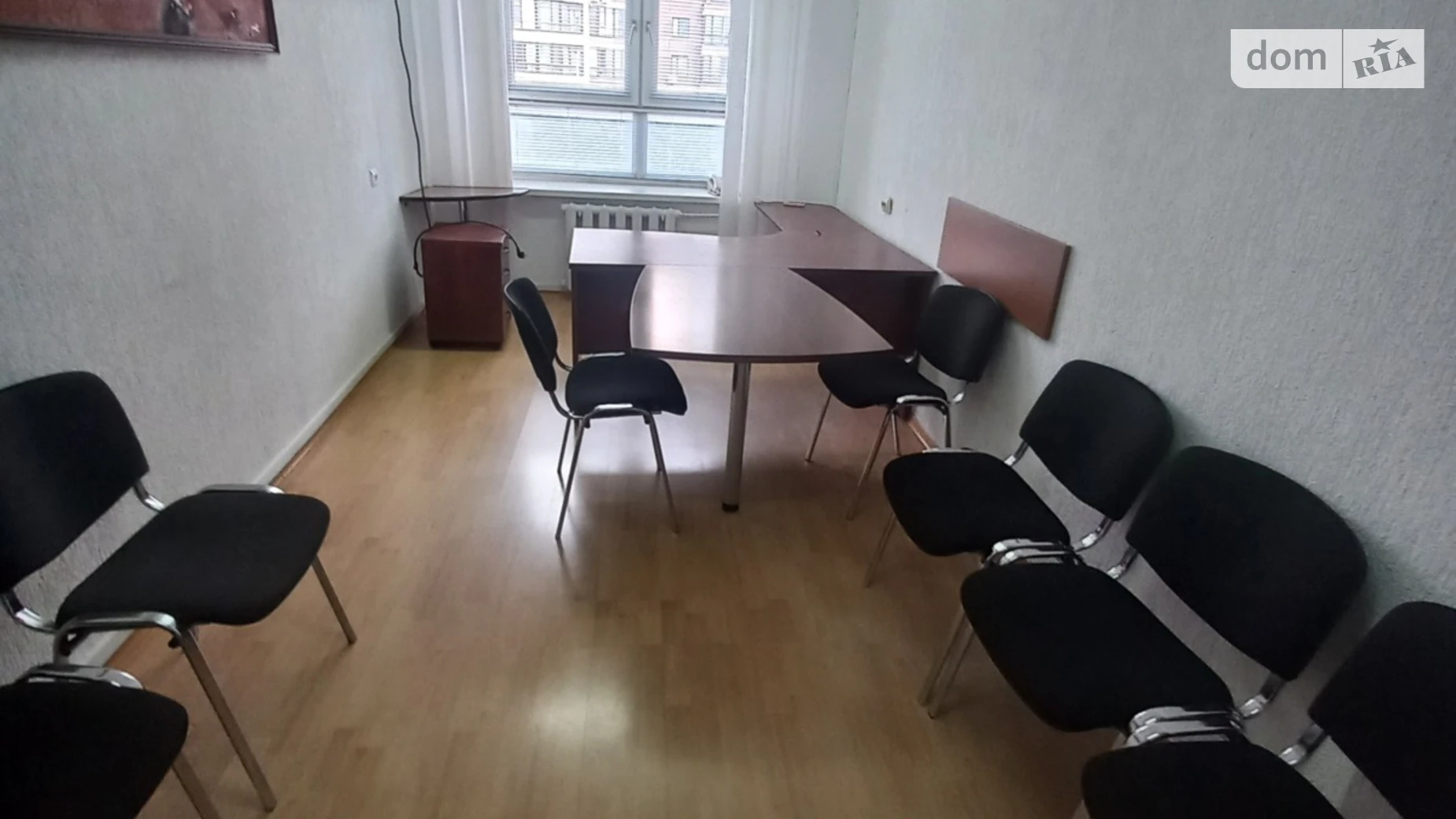 Сдается в аренду офис 15 кв. м в бизнес-центре, цена: 3750 грн - фото 3