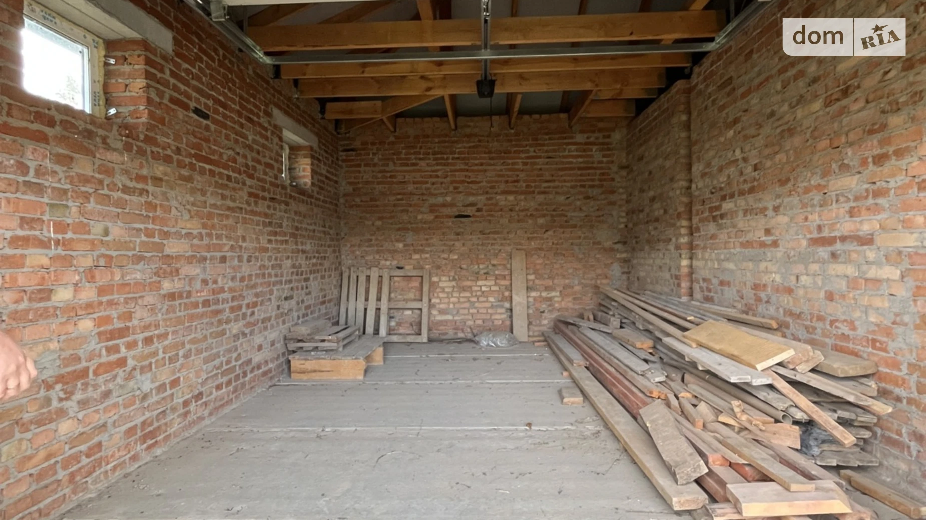 Продается дом на 2 этажа 212 кв. м с подвалом, цена: 145000 $ - фото 3