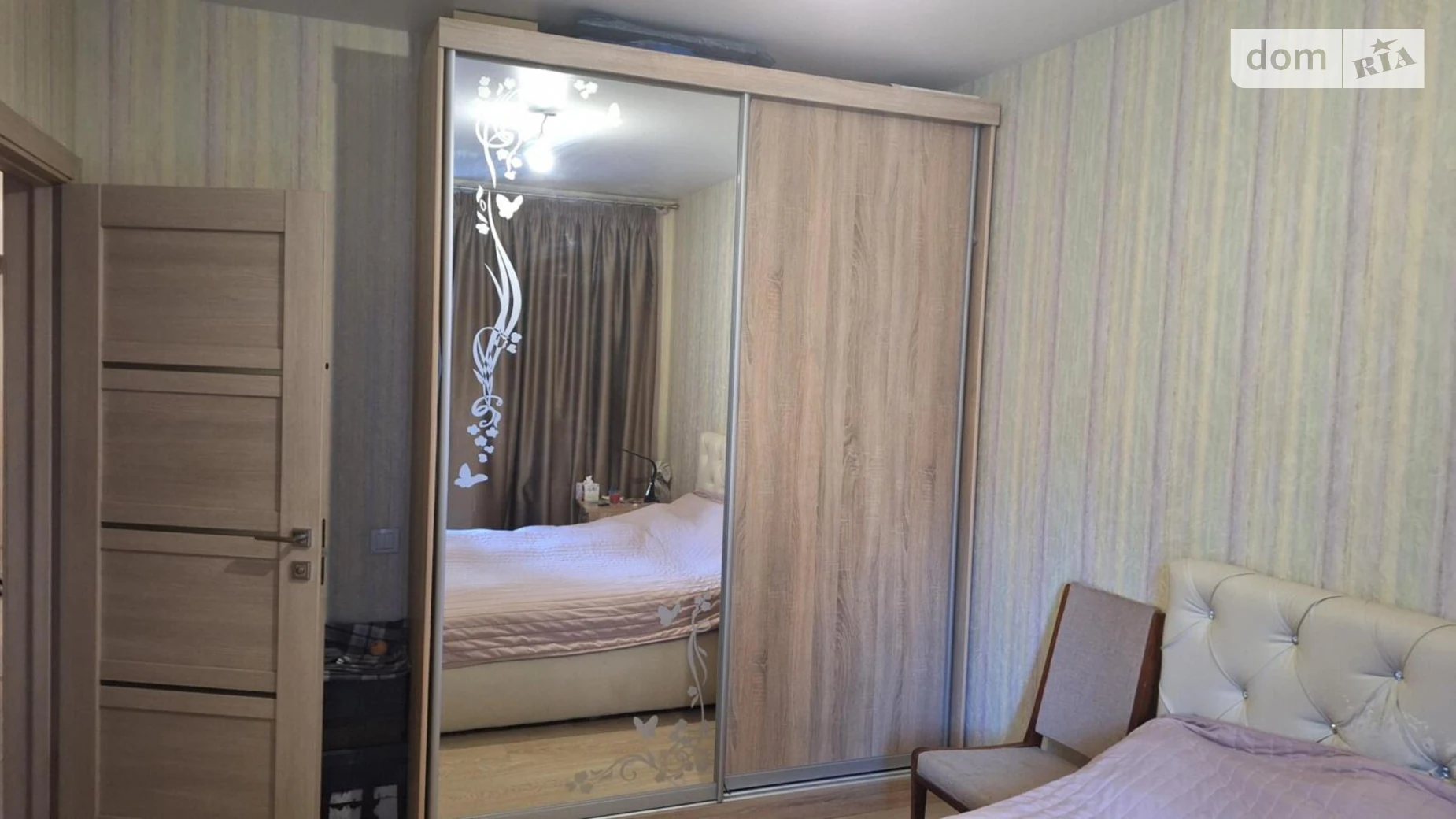 Продается 3-комнатная квартира 69.6 кв. м в Ирпене, ул. Полтавская, 57 - фото 2