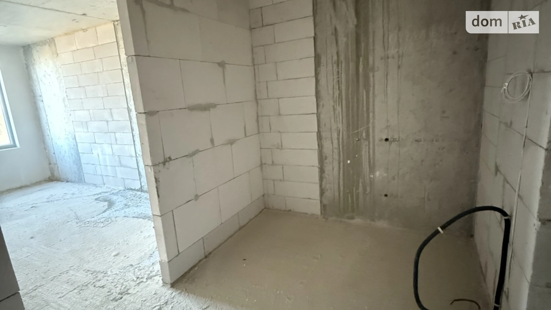 Продается 1-комнатная квартира 45 кв. м в Ивано-Франковске, ул. Бандеры Степана, 79 - фото 5