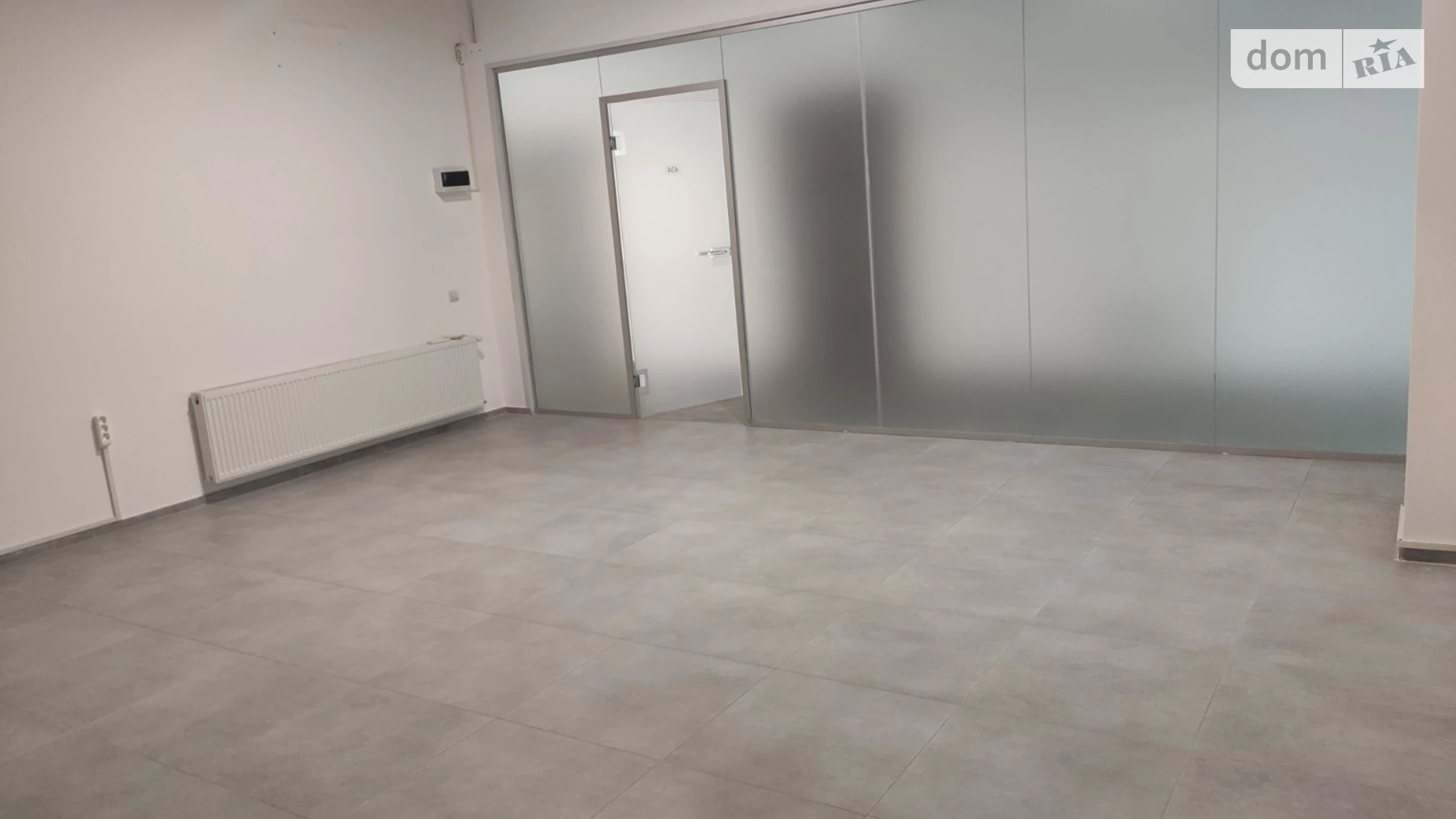 Продается офис 35 кв. м в бизнес-центре, цена: 35000 $ - фото 4