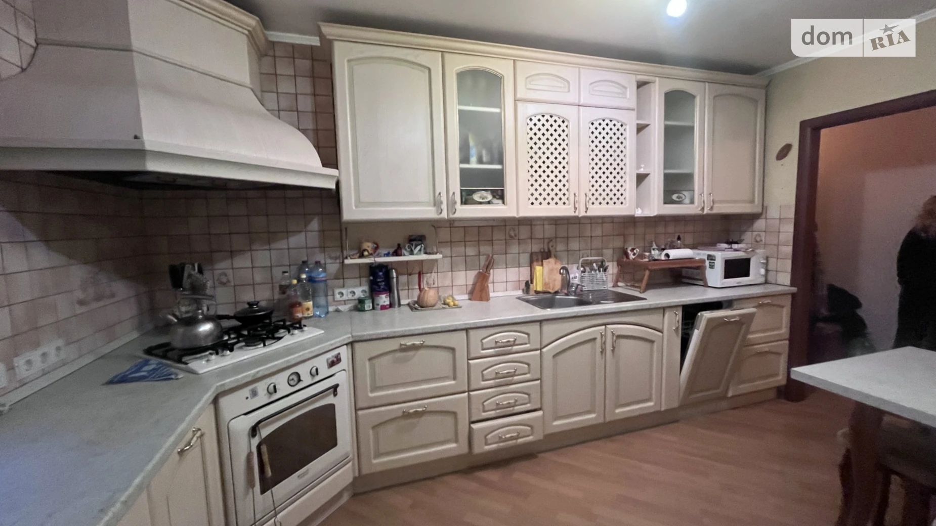 Продається 2-кімнатна квартира 63 кв. м у Харкові, вул. Велика Кільцева, 138 - фото 2