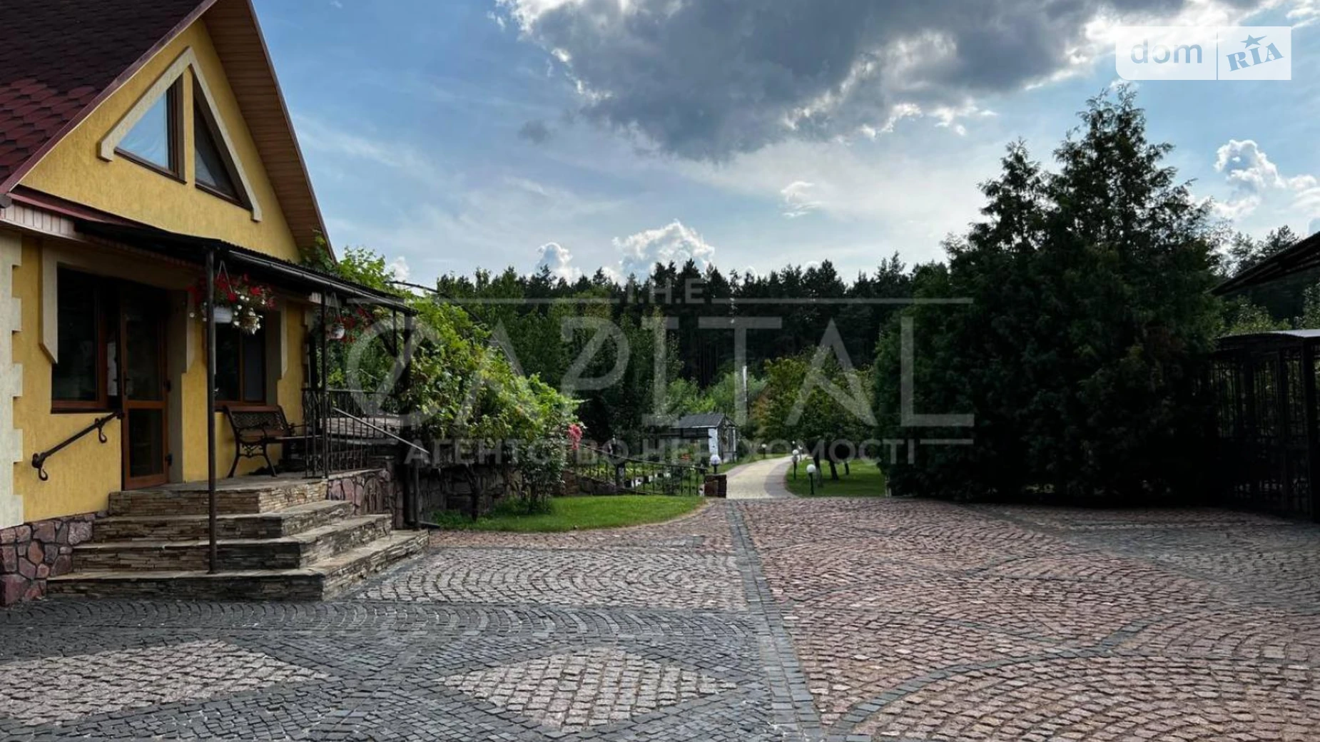 Сдается в аренду дом на 2 этажа 370 кв. м с камином, цена: 2500 $ - фото 2