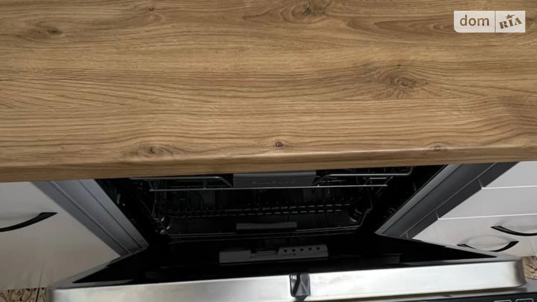 Сдается в аренду 3-комнатная квартира 99 кв. м в Львове, ул. Роксоляны, 61 - фото 2