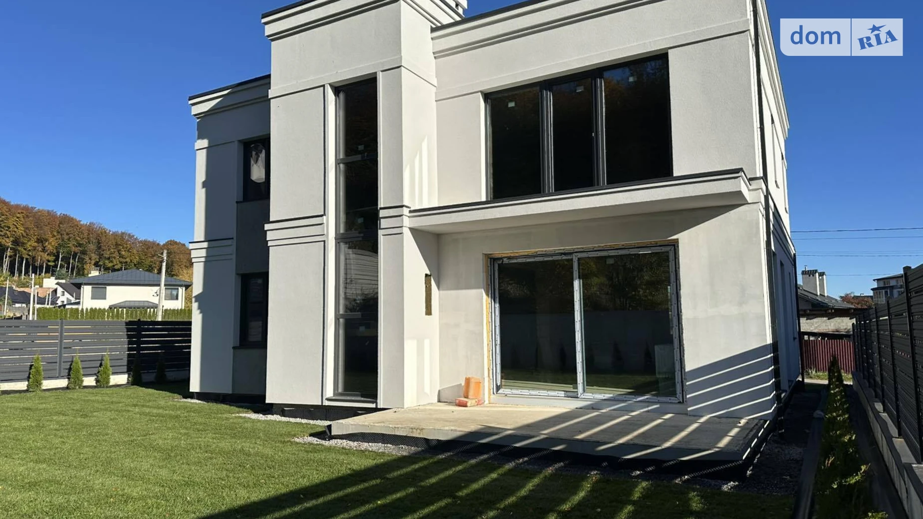 Продается дом на 2 этажа 224 кв. м с садом, цена: 345000 $ - фото 3