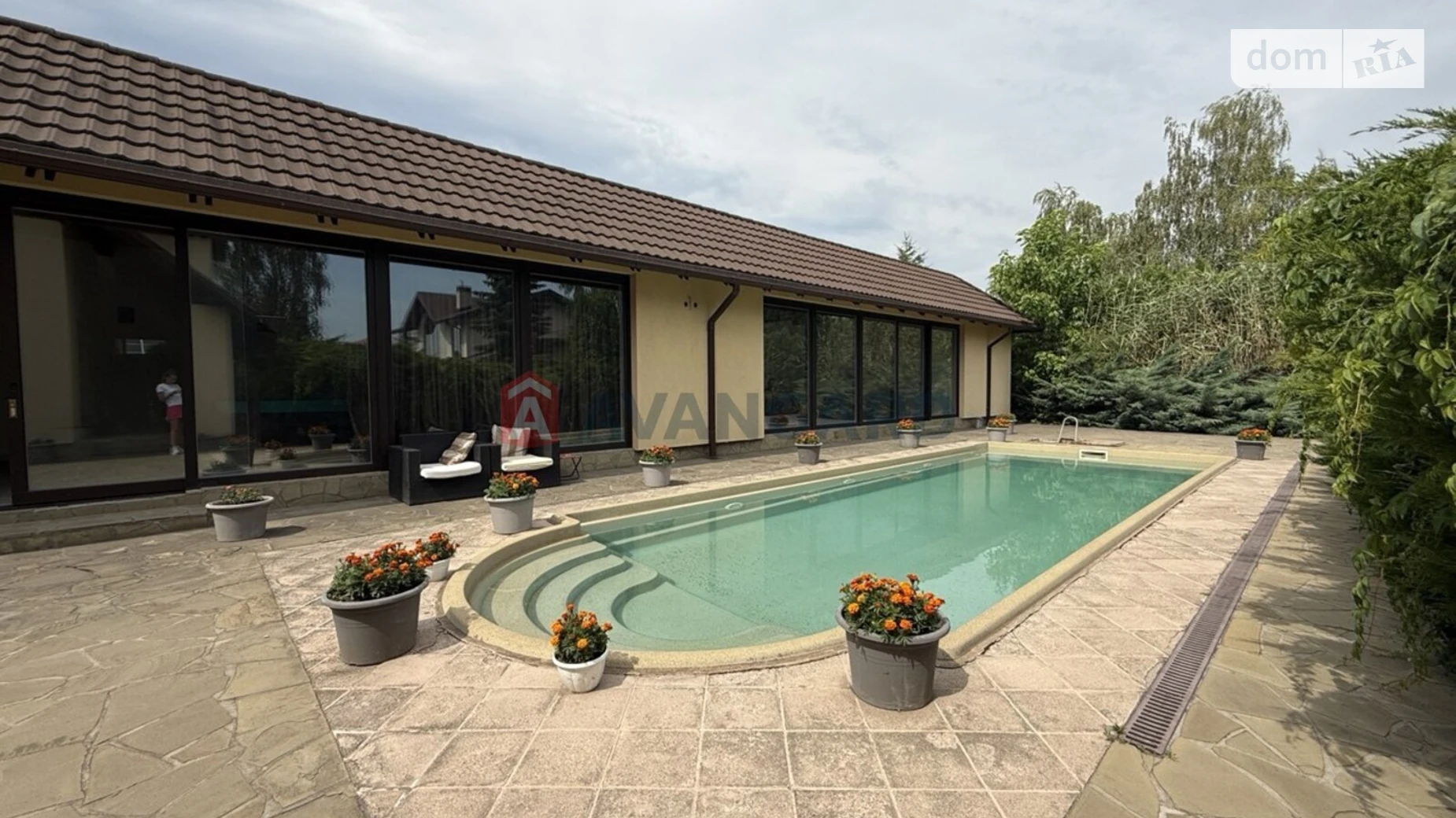 Продается дом на 2 этажа 276.4 кв. м с балконом, цена: 260000 $ - фото 4