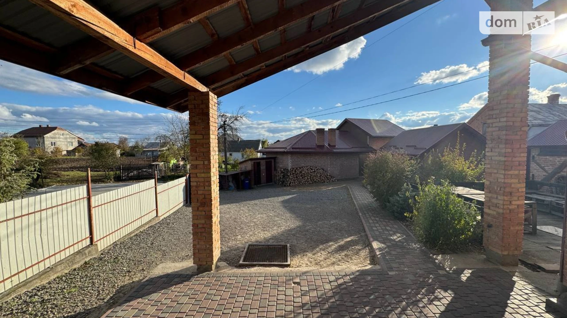 Продается дом на 2 этажа 265.9 кв. м с гаражом, цена: 270000 $ - фото 3