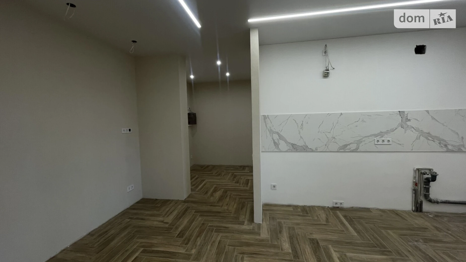 Продается 1-комнатная квартира 45 кв. м в Одессе, ул. Инглези - фото 2