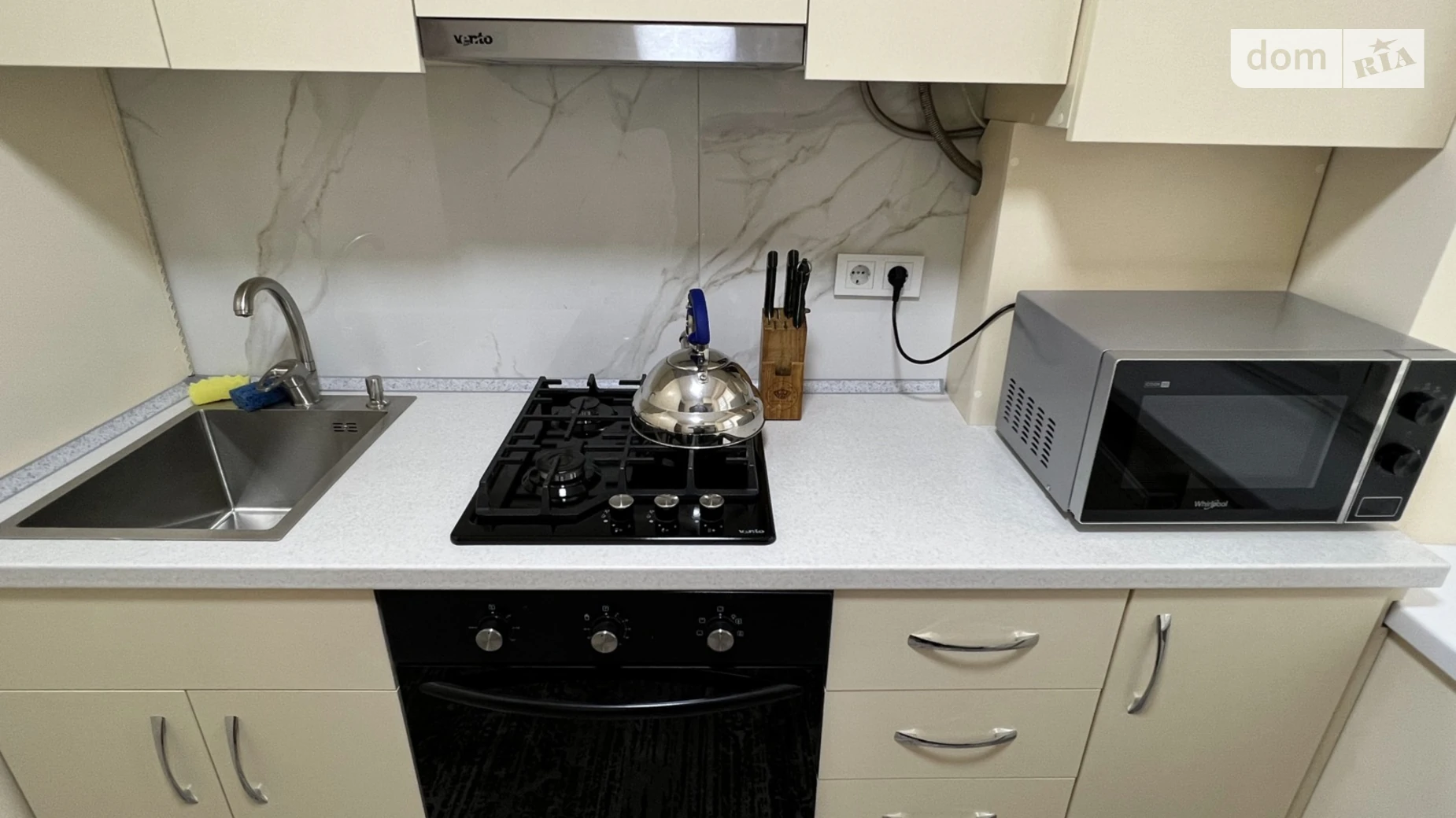 Сдается в аренду 3-комнатная квартира 62 кв. м в Ивано-Франковске, ул. Сорохтея О., 16 - фото 3