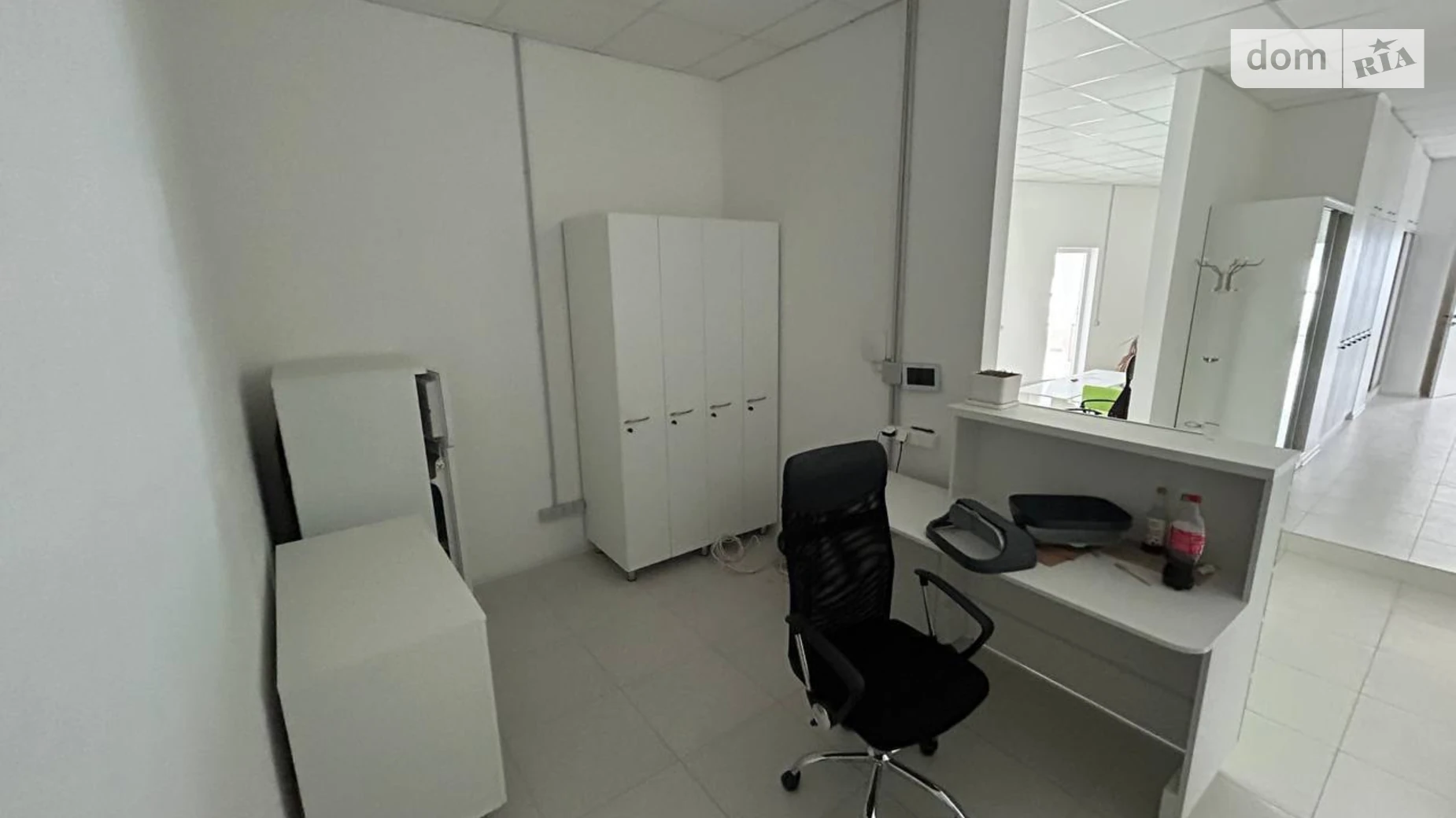 Сдается в аренду офис 200.7 кв. м в бизнес-центре, цена: 1900 $ - фото 5