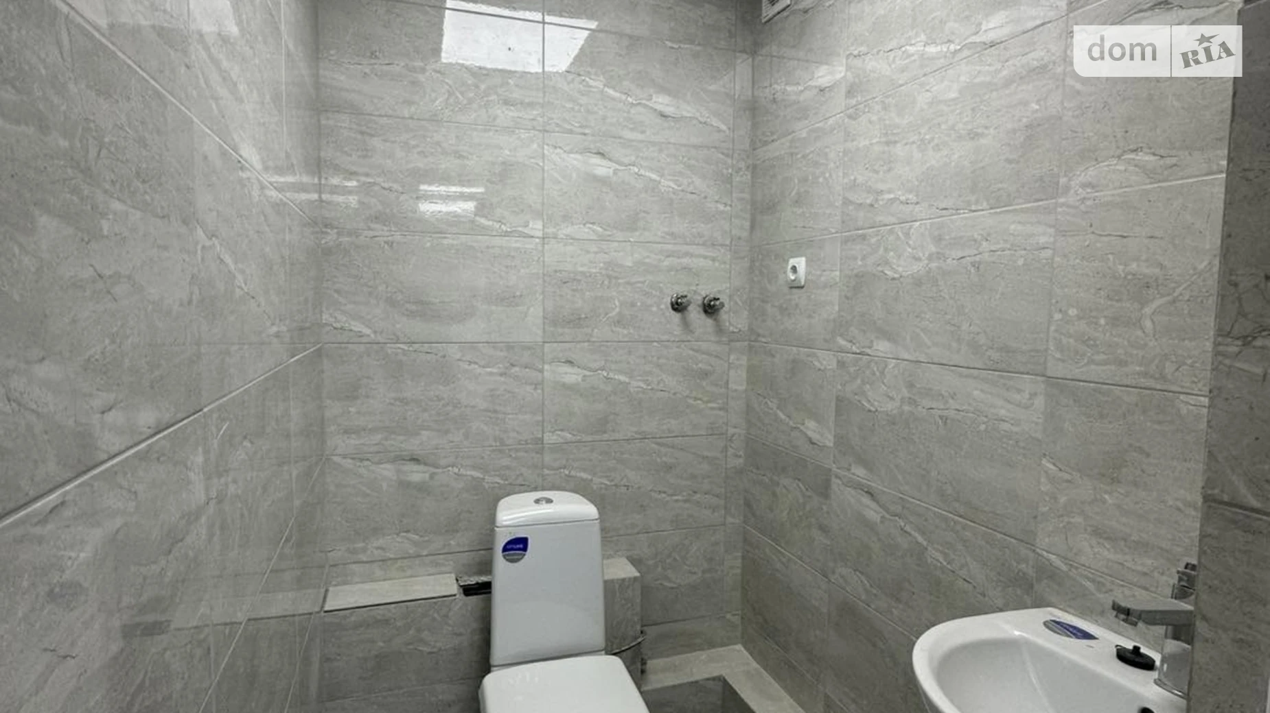 Сдается в аренду офис 34.8 кв. м в бизнес-центре, цена: 12180 грн - фото 5