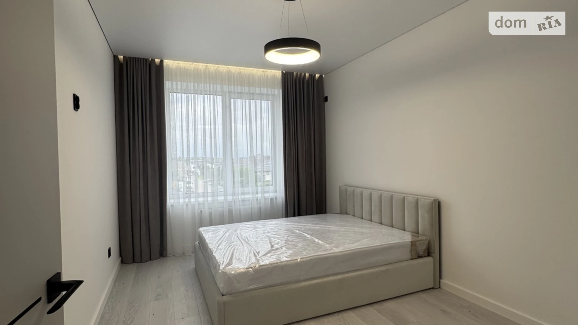 Продается 1-комнатная квартира 40 кв. м в Ровно, ул. Николая Боголюбова, 1Ж - фото 5