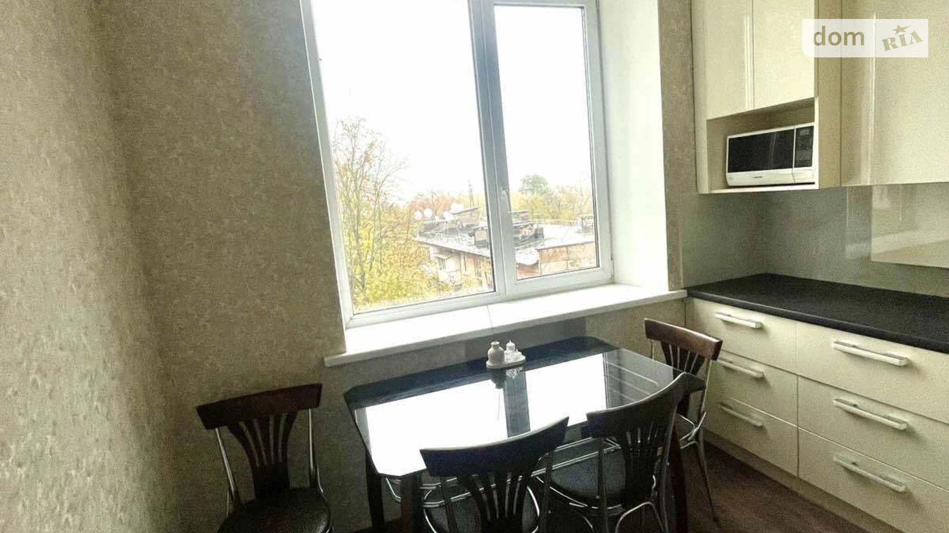 Продається 3-кімнатна квартира 77.2 кв. м у Кам'янському, вул. Миру, 12 - фото 2