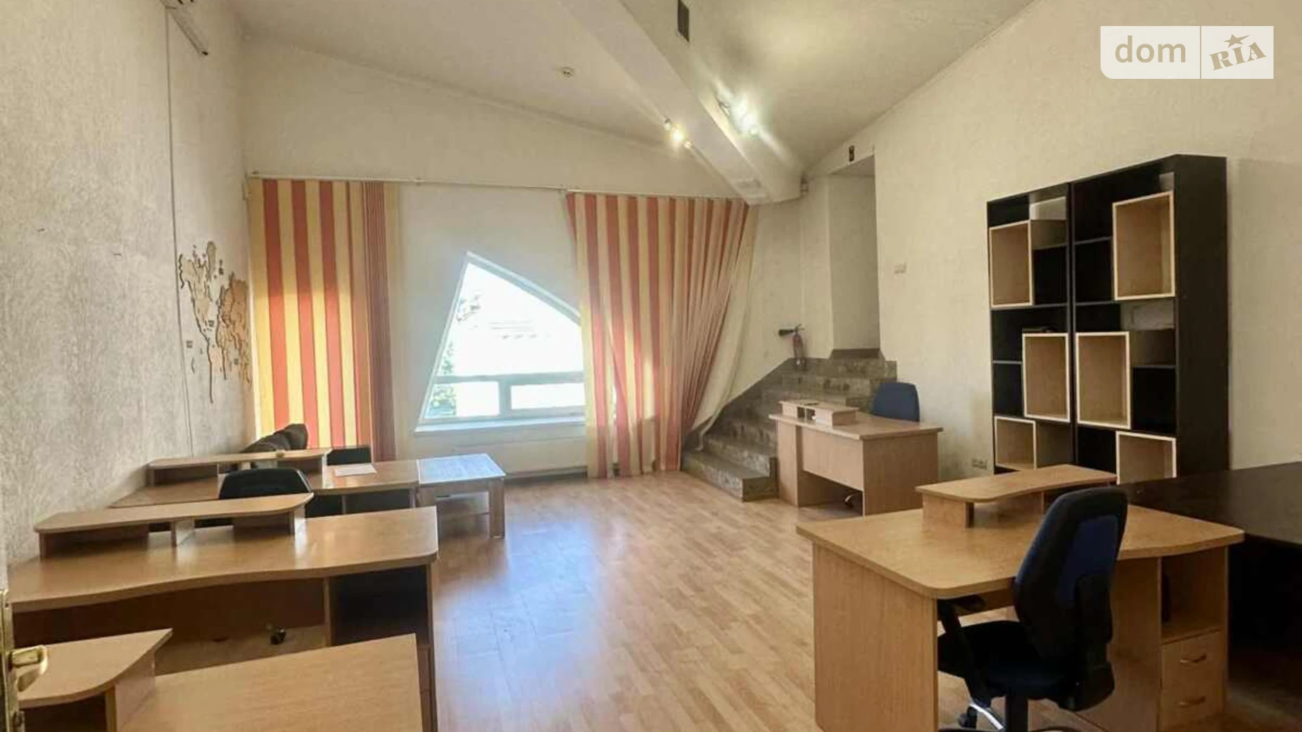 Продается офис 989.5 кв. м в бизнес-центре, цена: 1631850 $ - фото 4