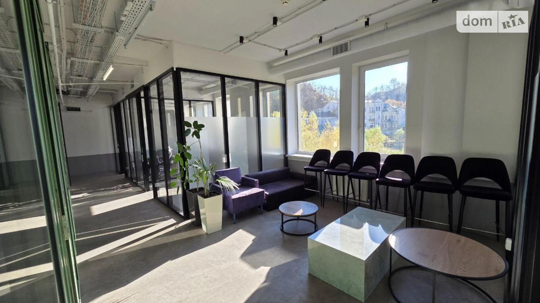 Сдается в аренду офис 640 кв. м в бизнес-центре, цена: 13500 $ - фото 2