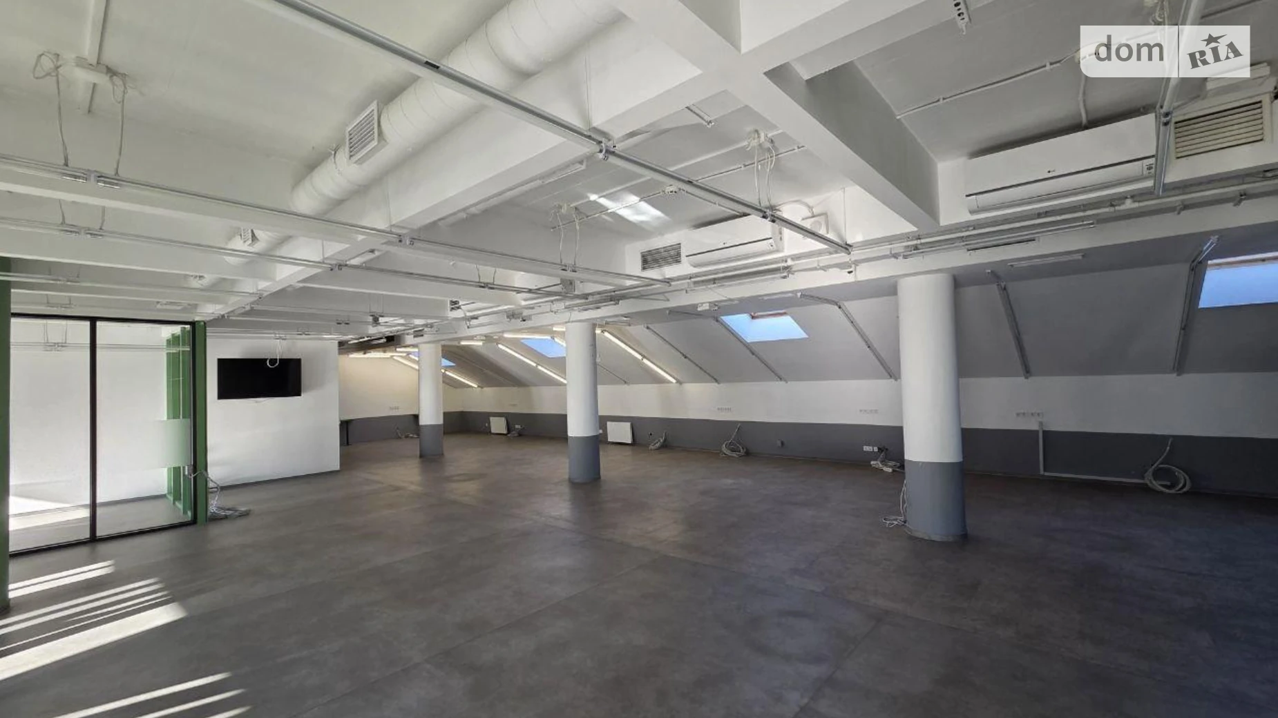 Сдается в аренду офис 640 кв. м в бизнес-центре, цена: 13500 $ - фото 3