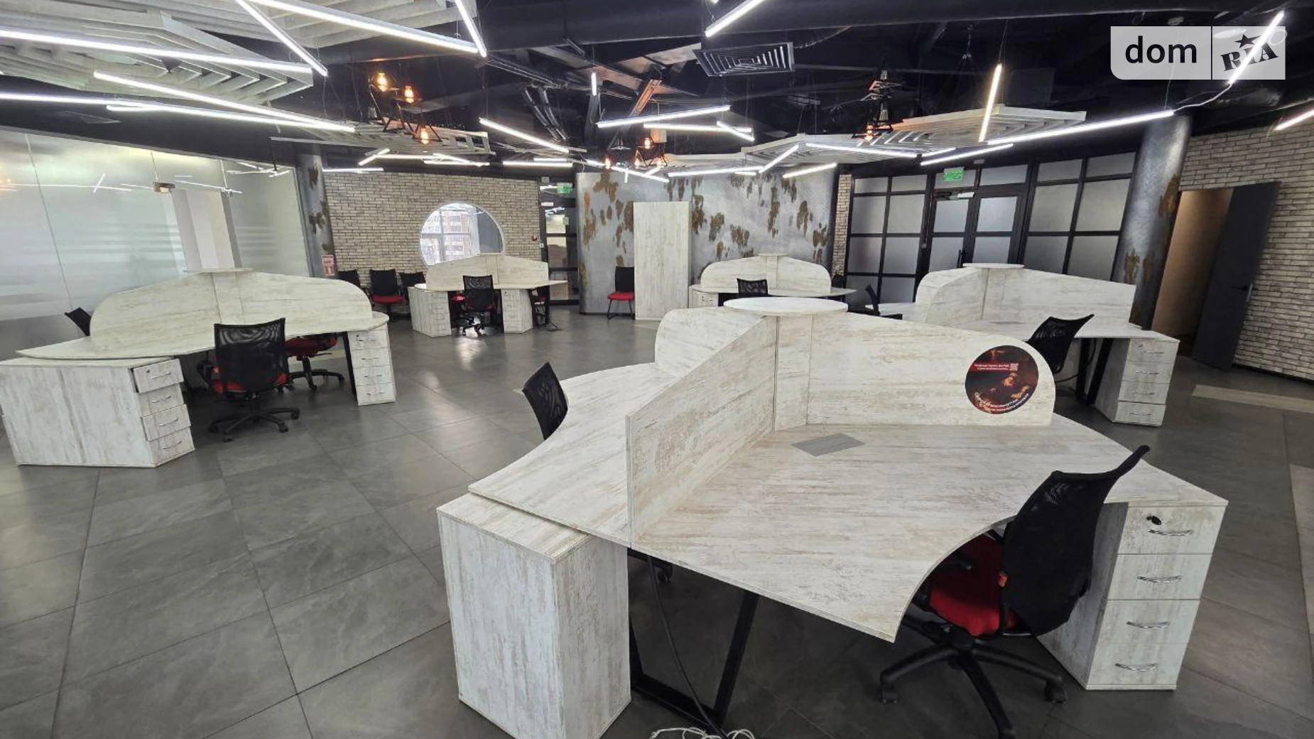 Сдается в аренду офис 340 кв. м в бизнес-центре, цена: 6500 $ - фото 2