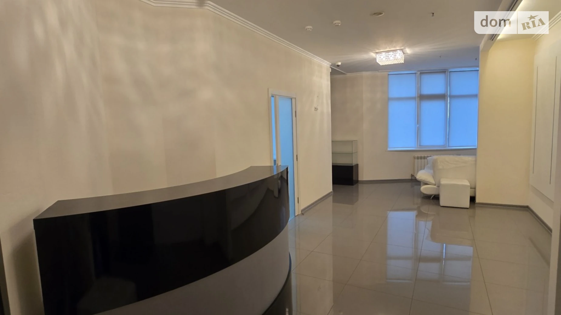 Сдается в аренду офис 115 кв. м в бизнес-центре, цена: 86250 грн - фото 5