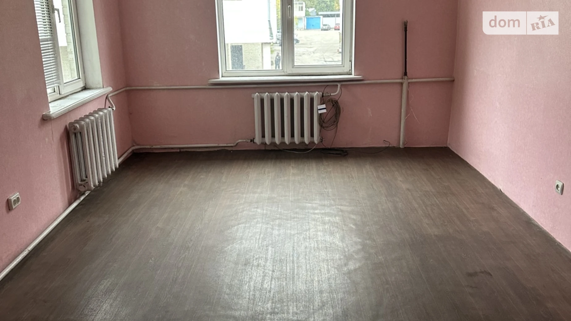 Здається в оренду офіс 19.8 кв. м в бізнес-центрі, цена: 2942 грн - фото 2