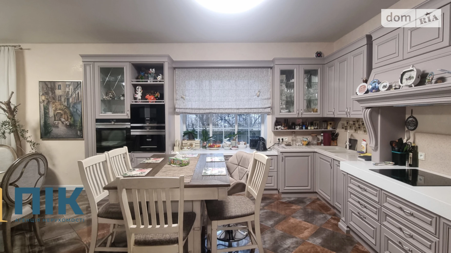 Продается дом на 2 этажа 298 кв. м с бассейном, цена: 710000 $ - фото 5