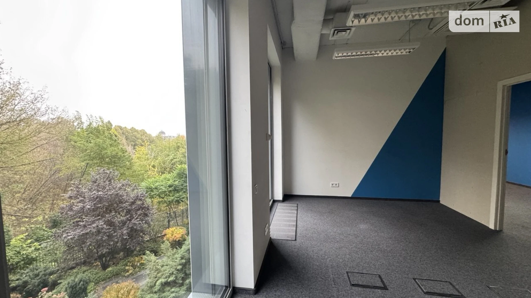 Сдается в аренду офис 489 кв. м в бизнес-центре, цена: 11247 $ - фото 5