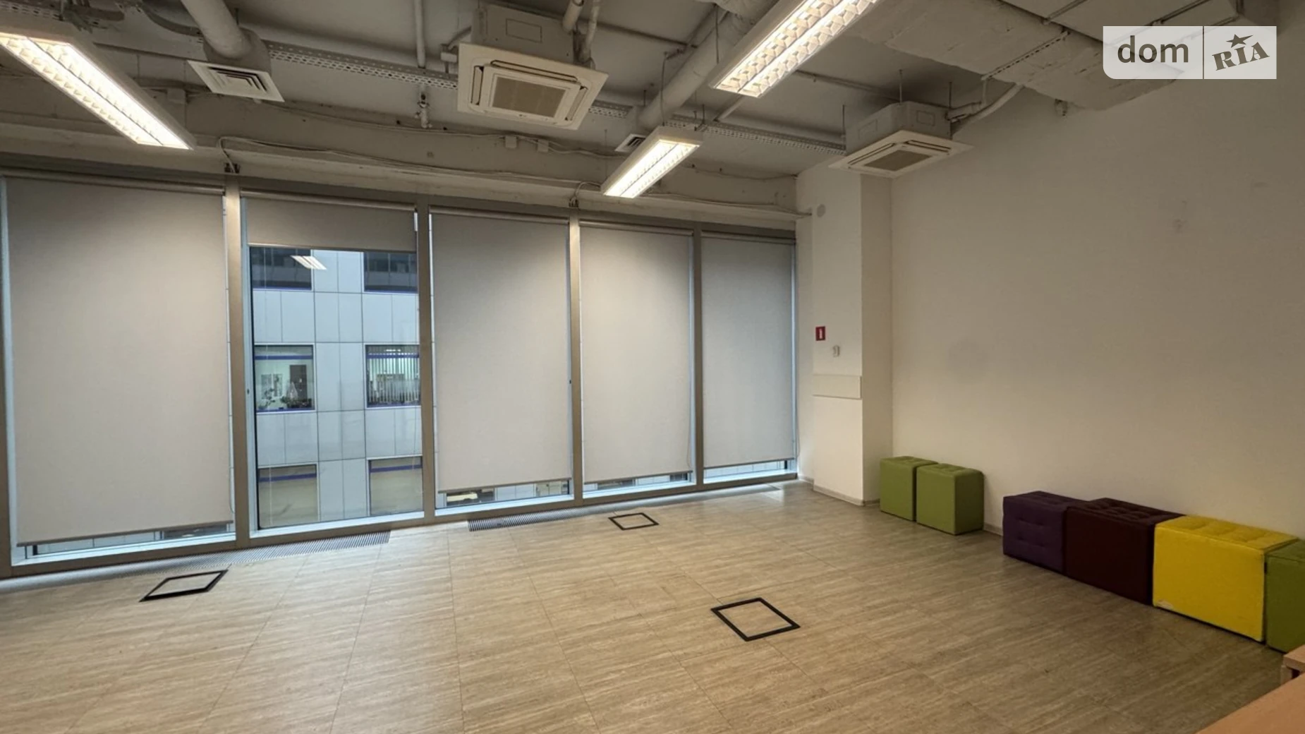 Сдается в аренду офис 740 кв. м в бизнес-центре, цена: 17020 $ - фото 3
