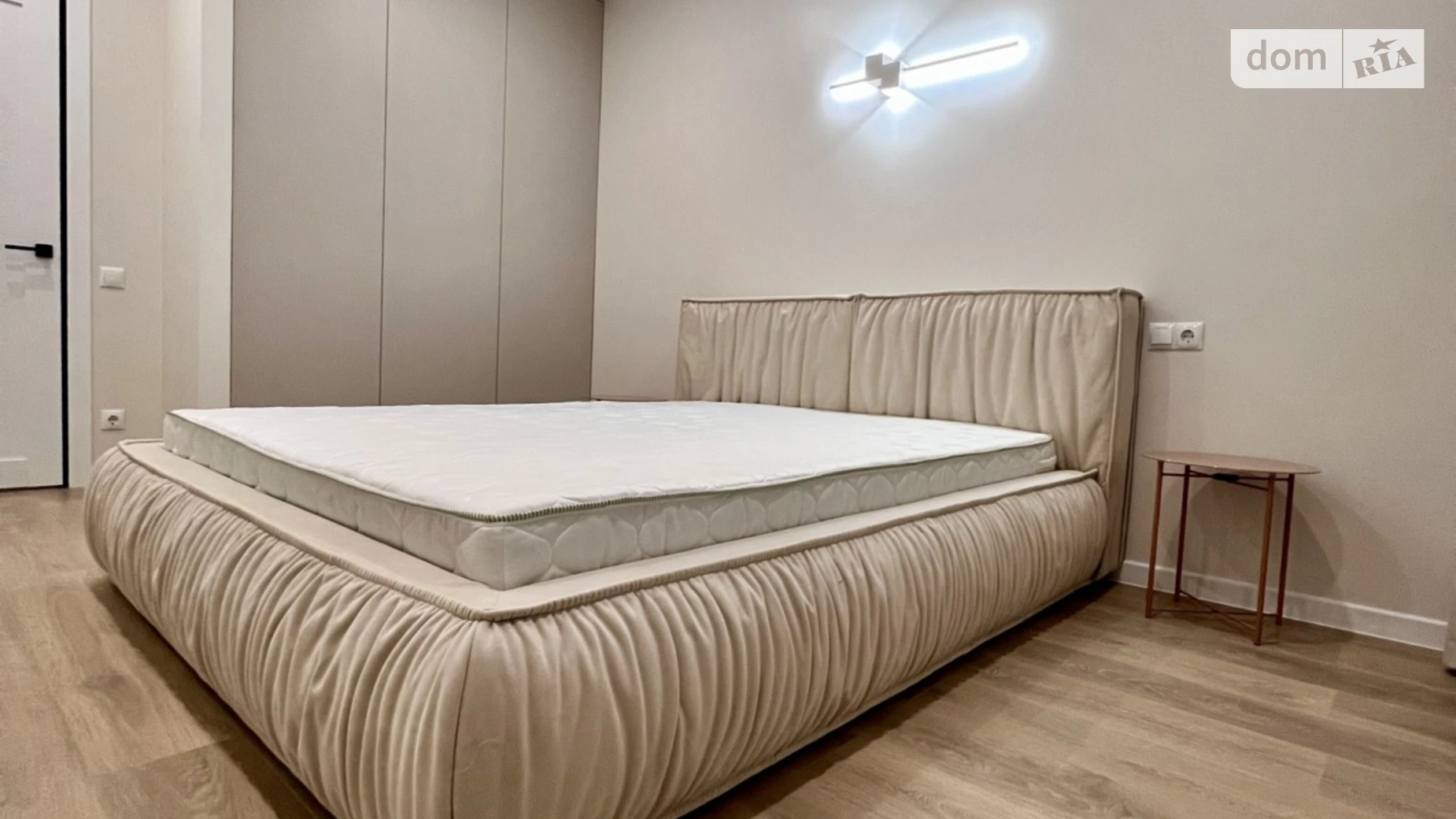 Продается 1-комнатная квартира 42 кв. м в Ровно, ул. Студенческая, 24А - фото 4