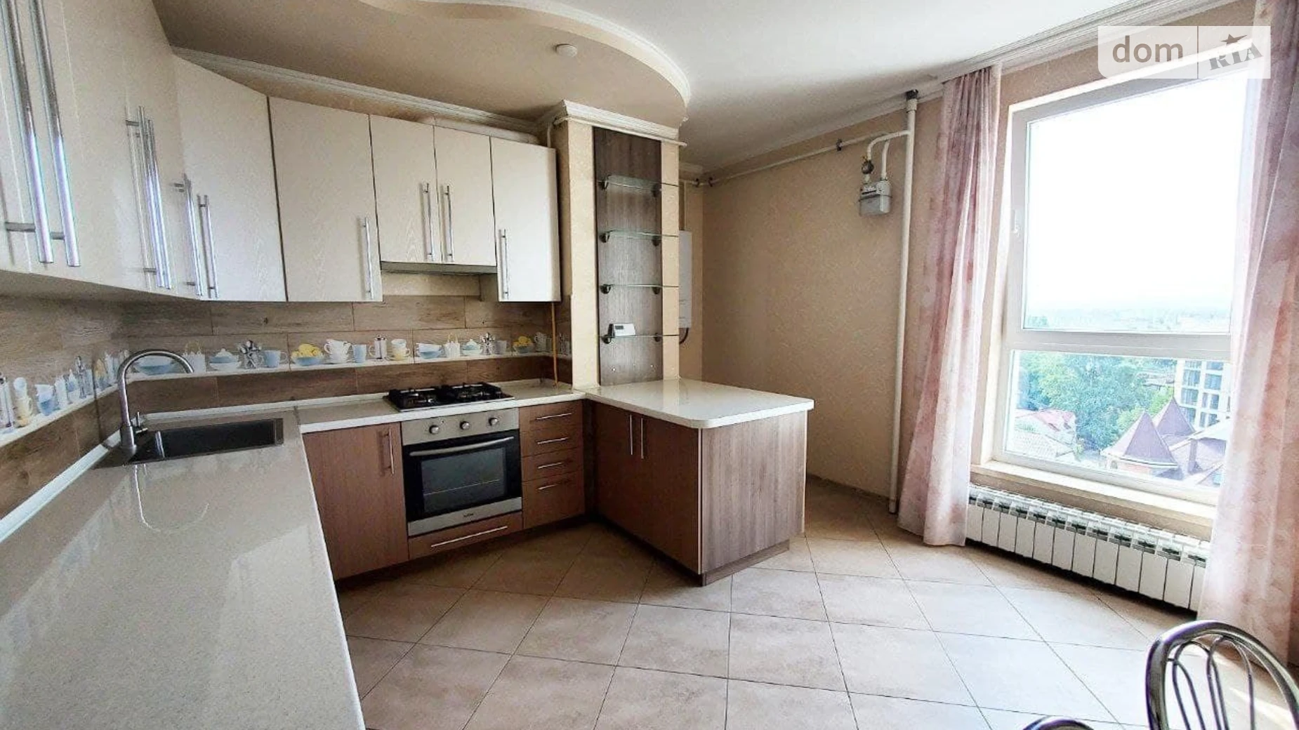 Сдается в аренду 2-комнатная квартира 95 кв. м в Черновцах, ул. Щербанюк Александра Героя Украины - фото 3